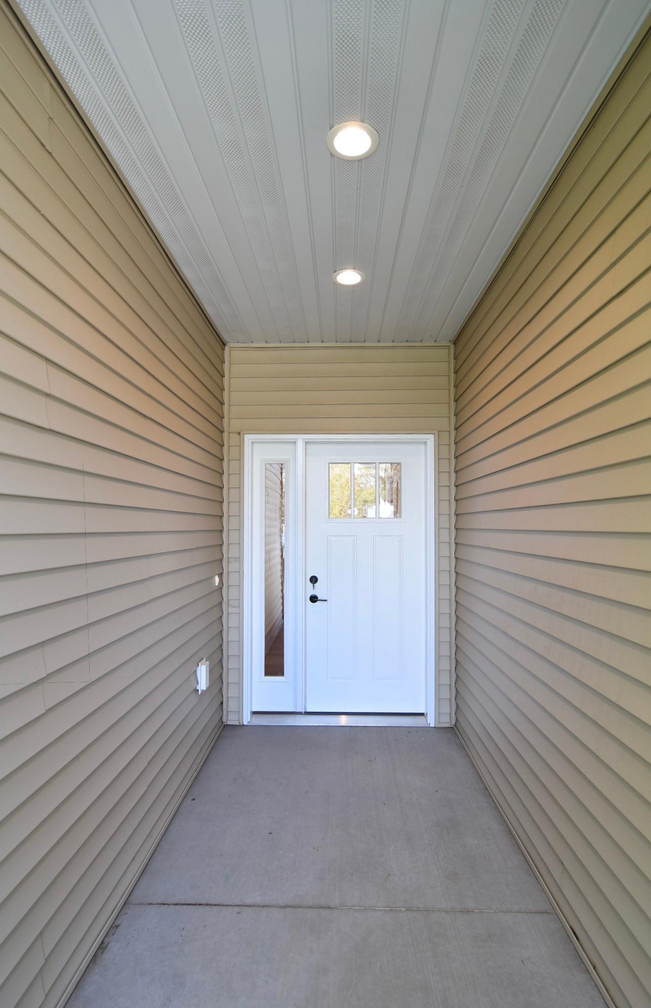 331 5th Ave NE, Mazeppa, MN 55956