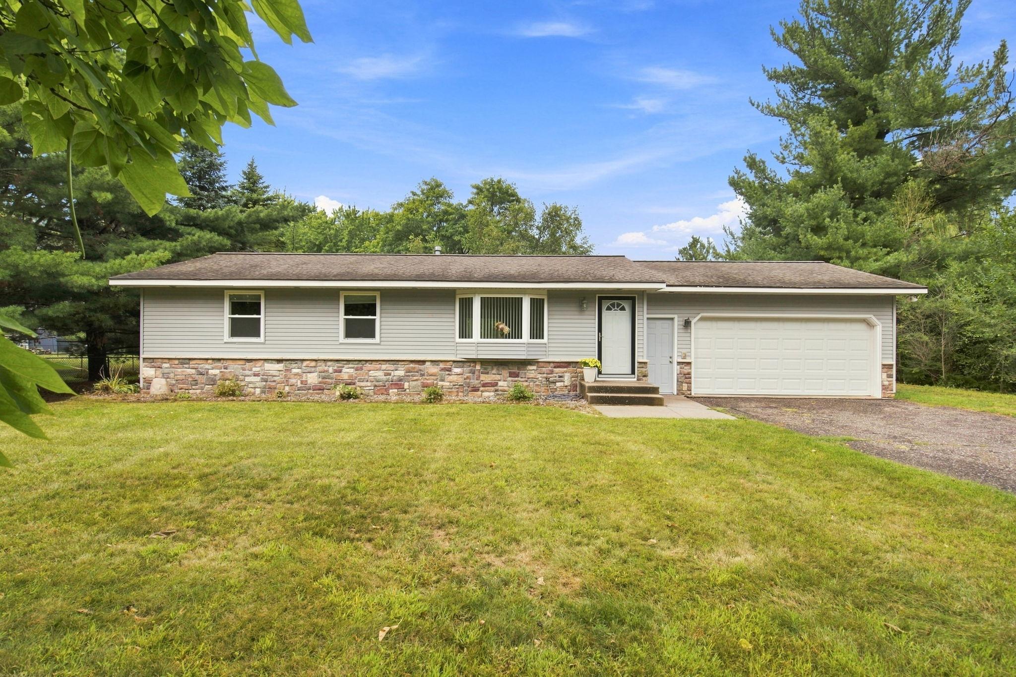18566 147th St NW, Elk River, MN 55330