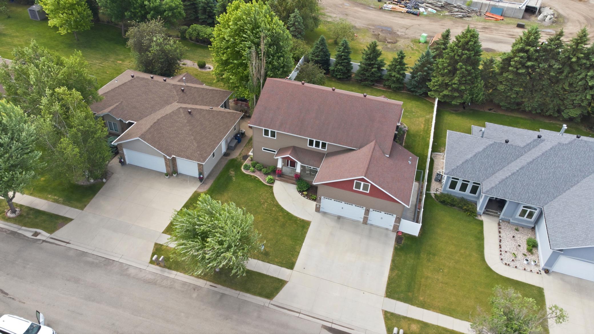 965 18th Avenue Cir N, Moorhead, MN 56560