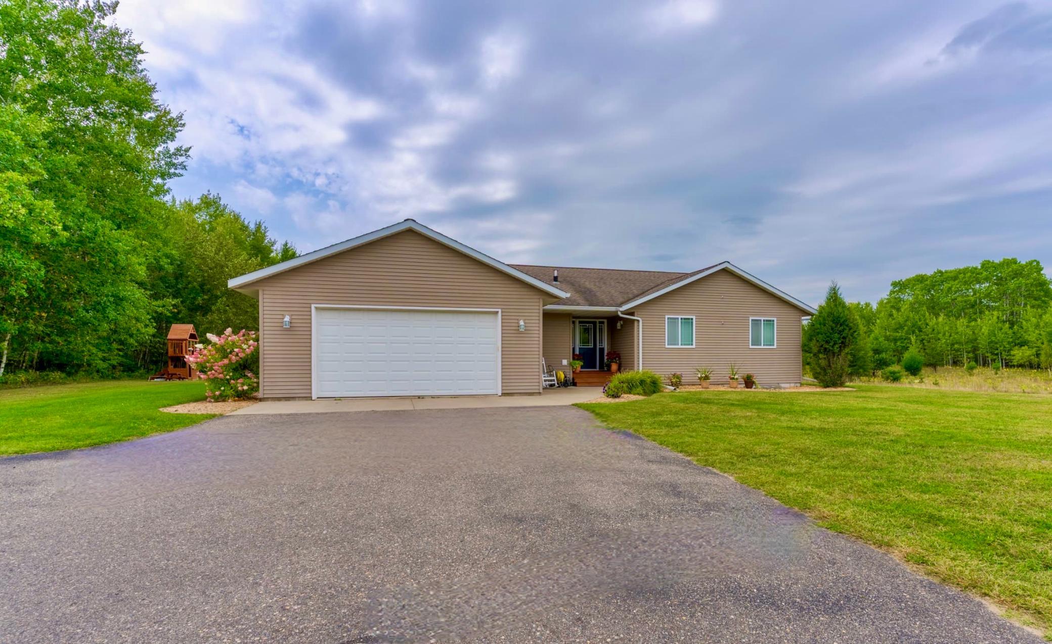 10807 Tavistock Rd NW, Bemidji, MN 56601