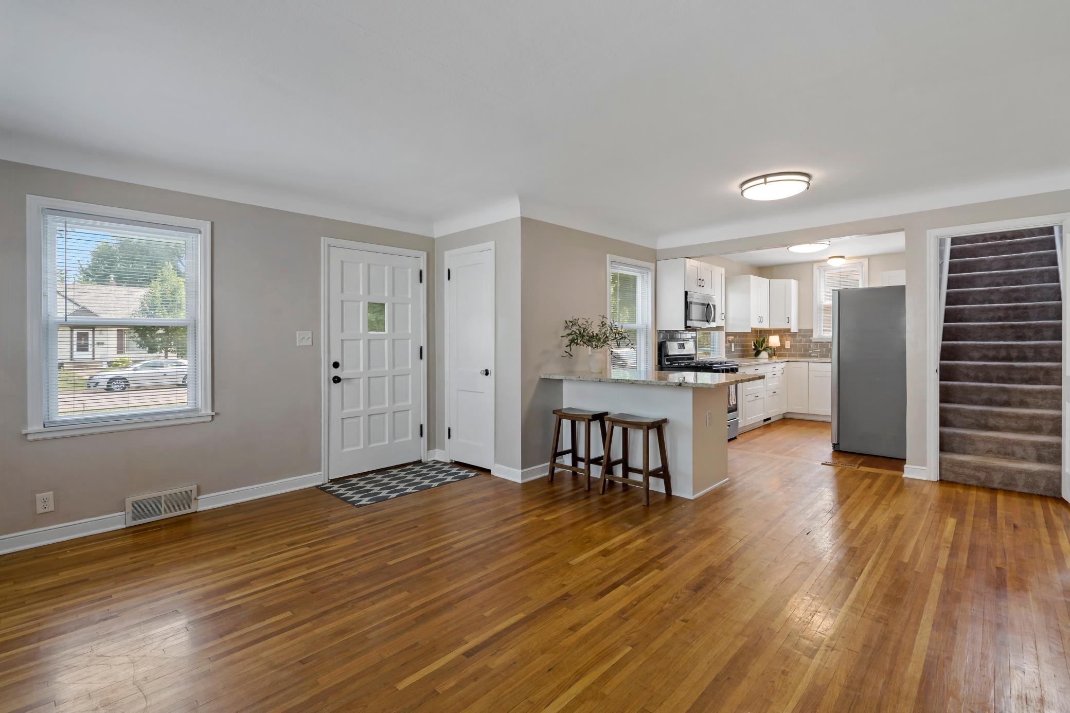 7512 Emerson Ave S, Richfield, MN 55423