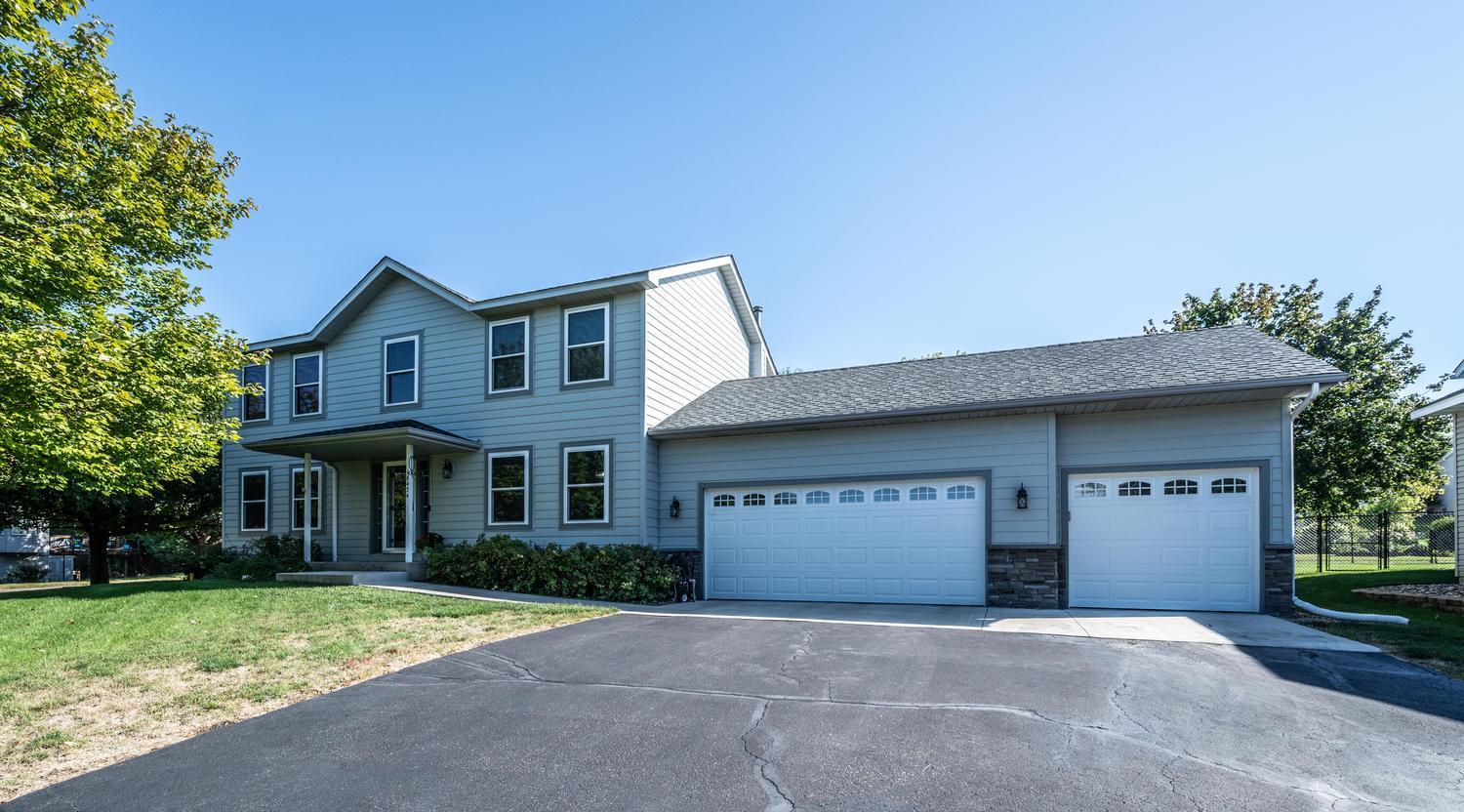 18474 Everest Pa, Farmington, MN 55024