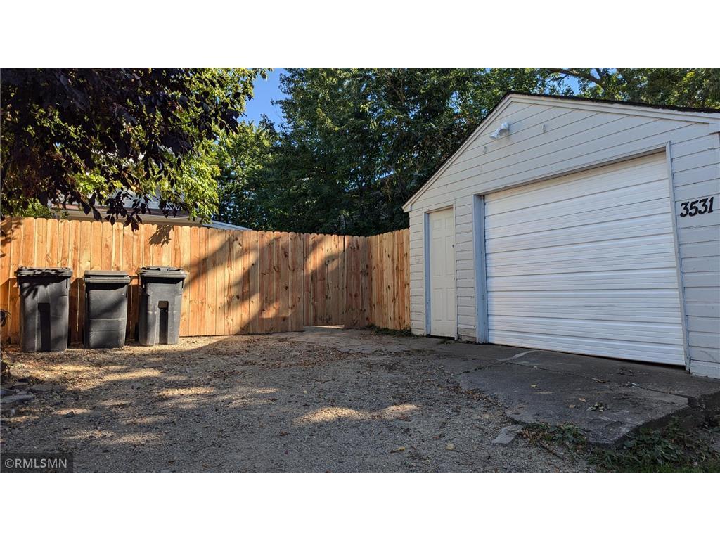 3531 Colfax Ave N, Minneapolis, MN 55412