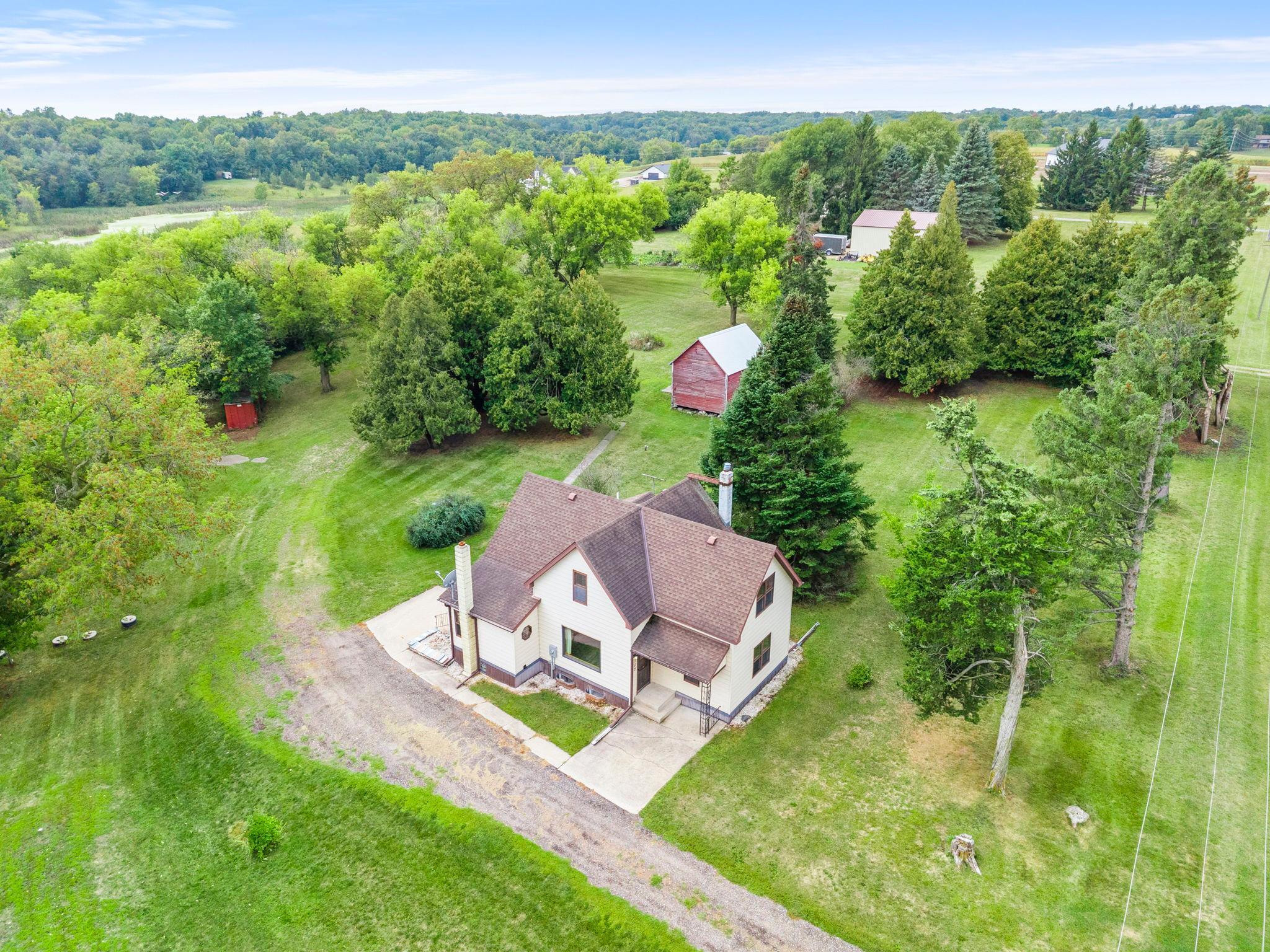 327 72nd St NW, Buffalo, MN 55313