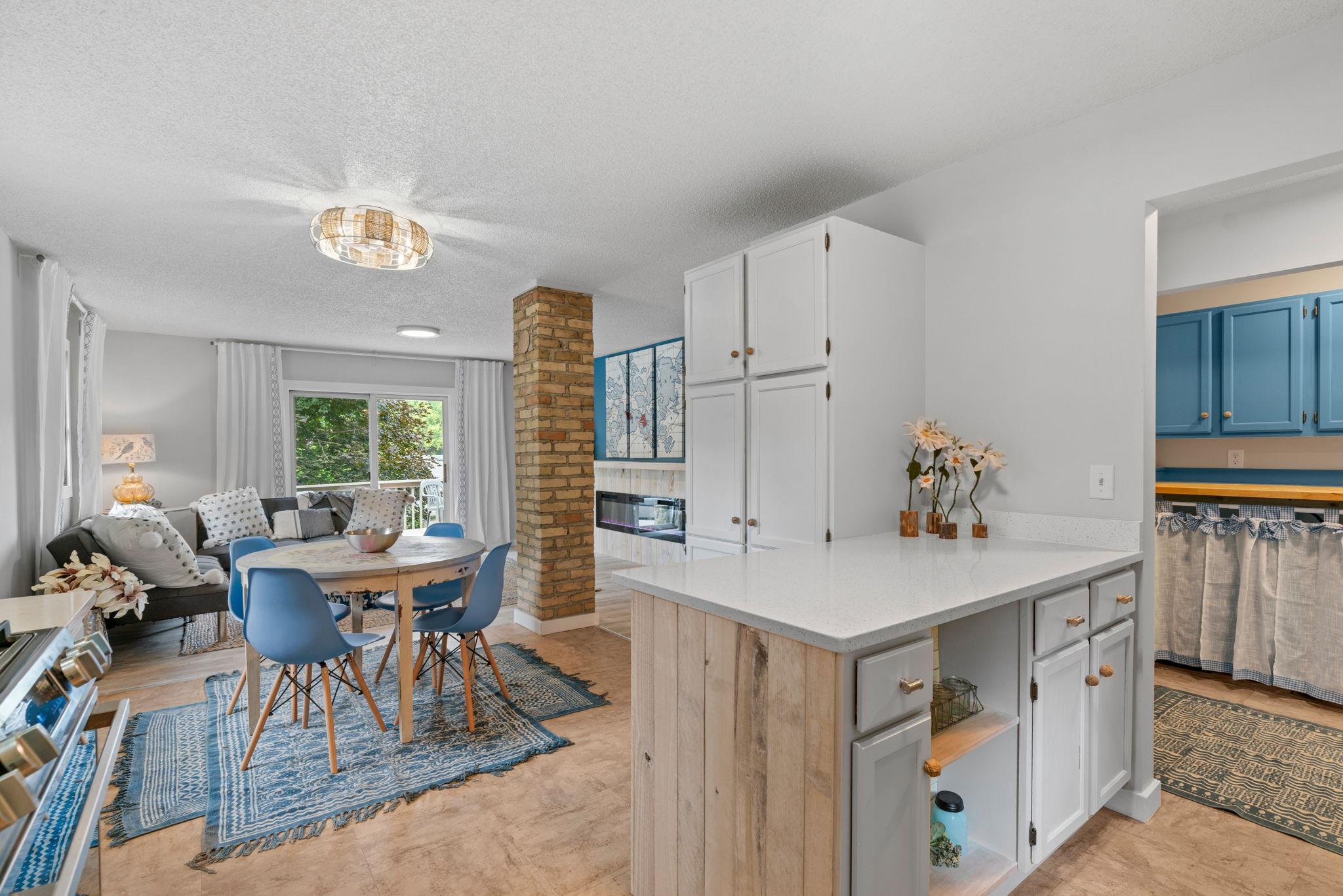 3000 Devon Ln, Mound, MN 55364