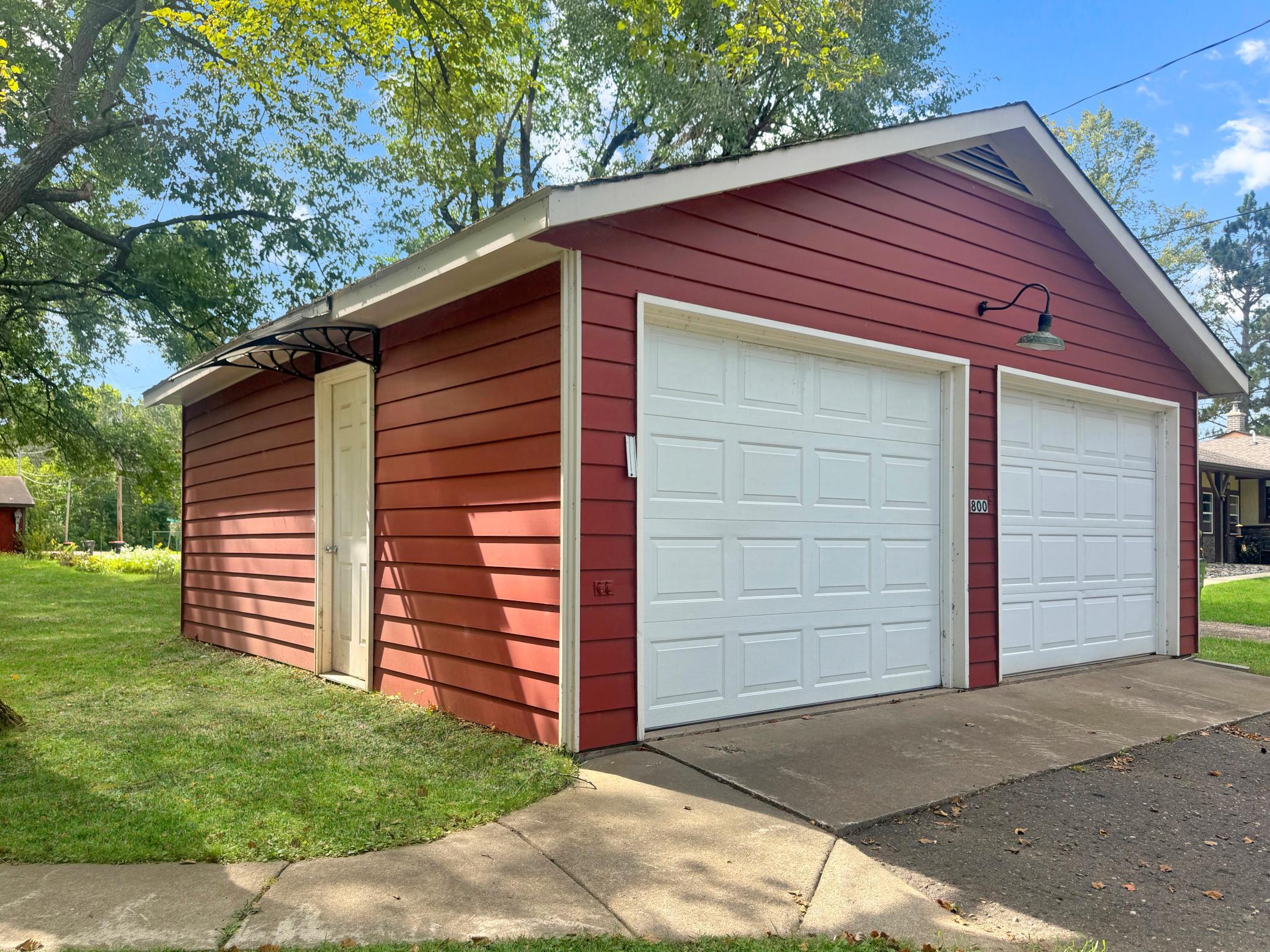 800 6th St, Ironton, MN 56455