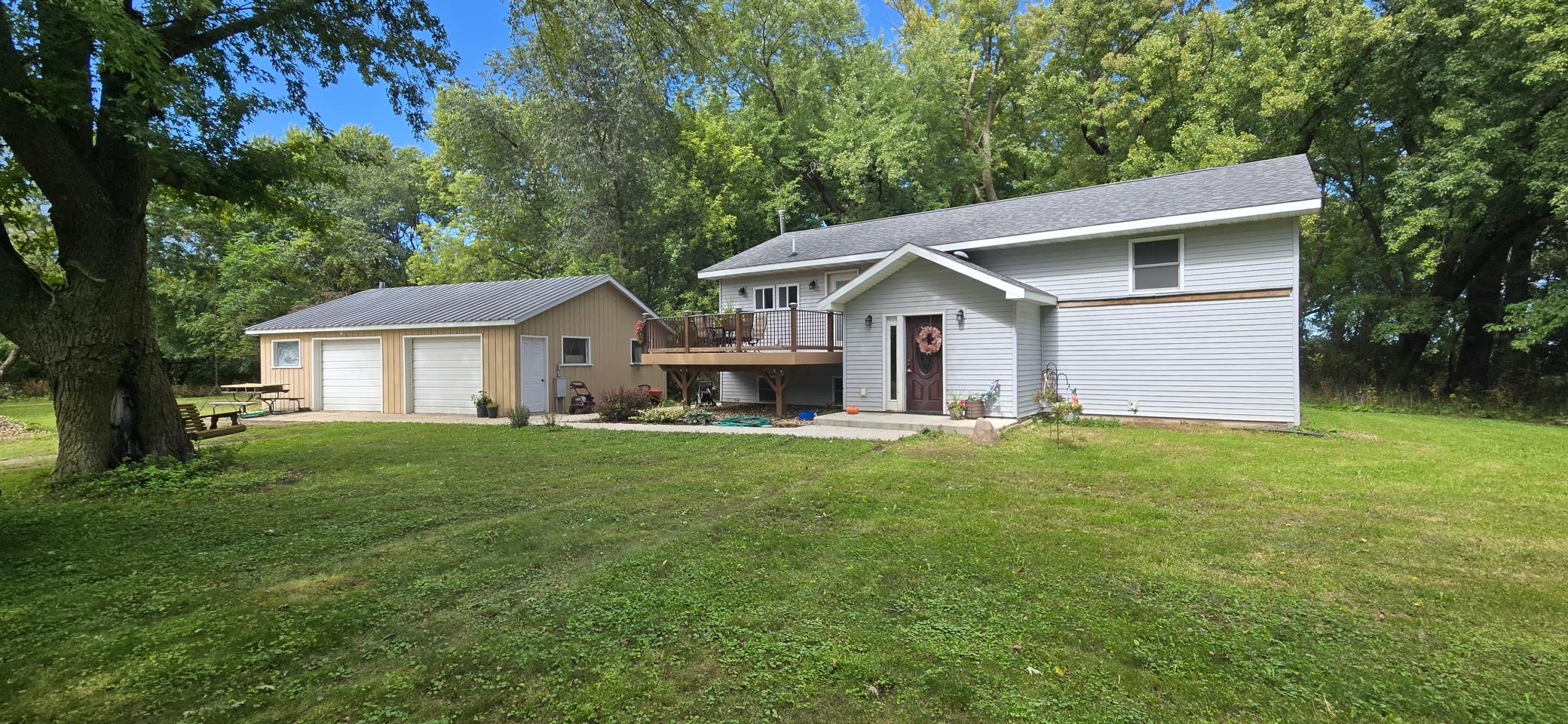 27685 570th Ave, Austin, MN 55912