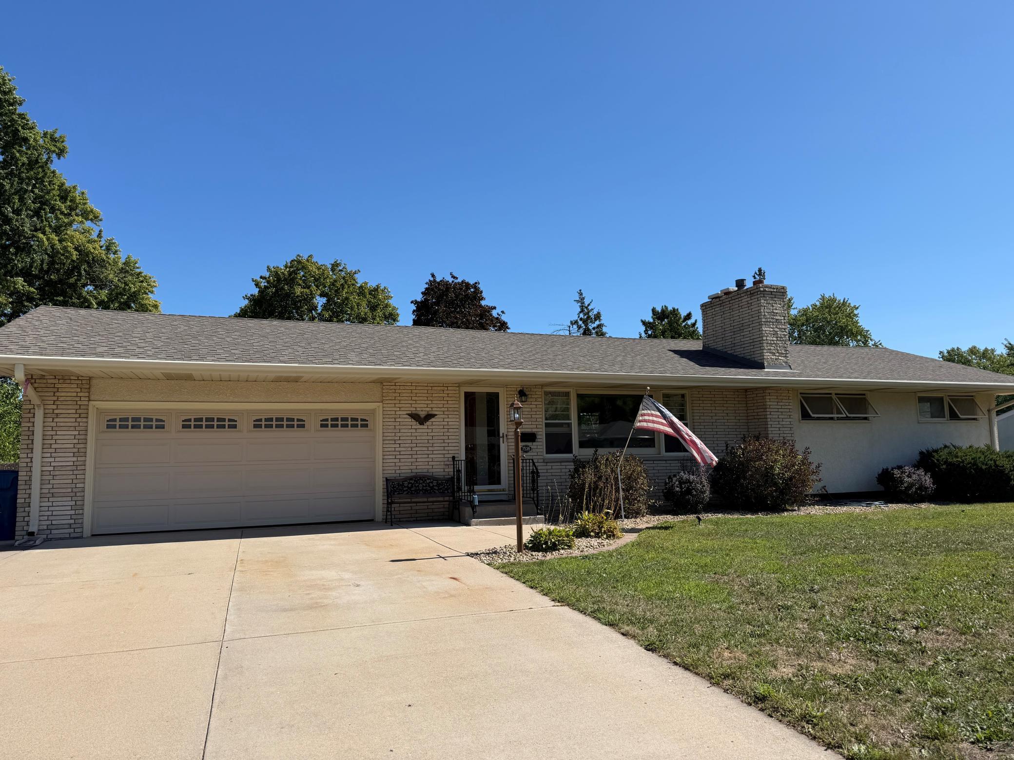 7538 Carmen Ave, Inver Grove Heights, MN 55076