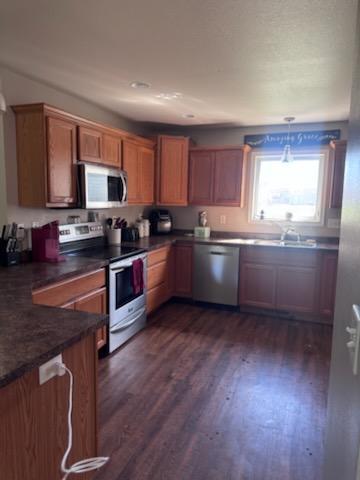 565 Pelican River Rd, Detroit Lakes, MN 56501