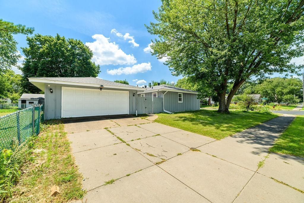 12611 Kipling Ave S, Savage, MN 55378