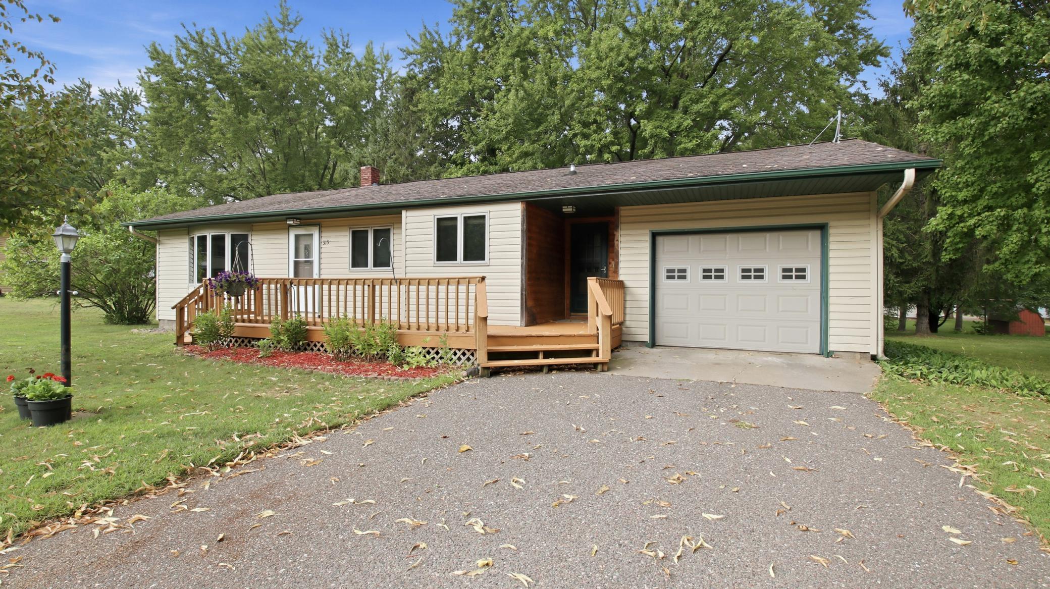 315 Diamond St, Ridgeland, WI 54763