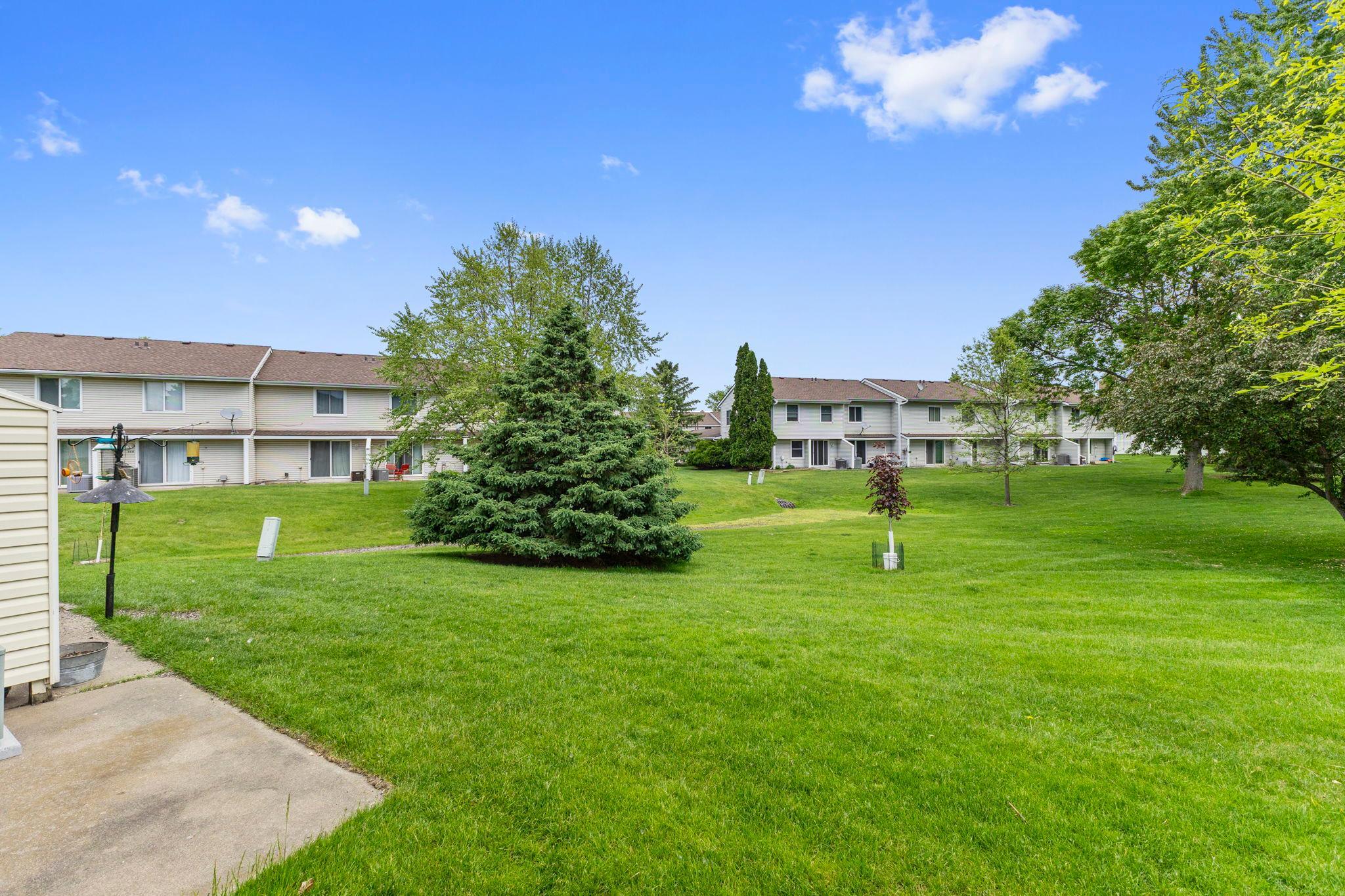 6666 Xerxes Pl N, Brooklyn Center, MN 55430