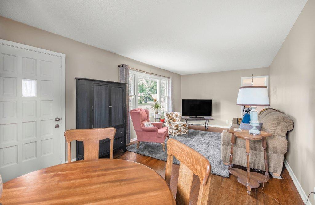 7208 Florida Ave N, Brooklyn Park, MN 55428