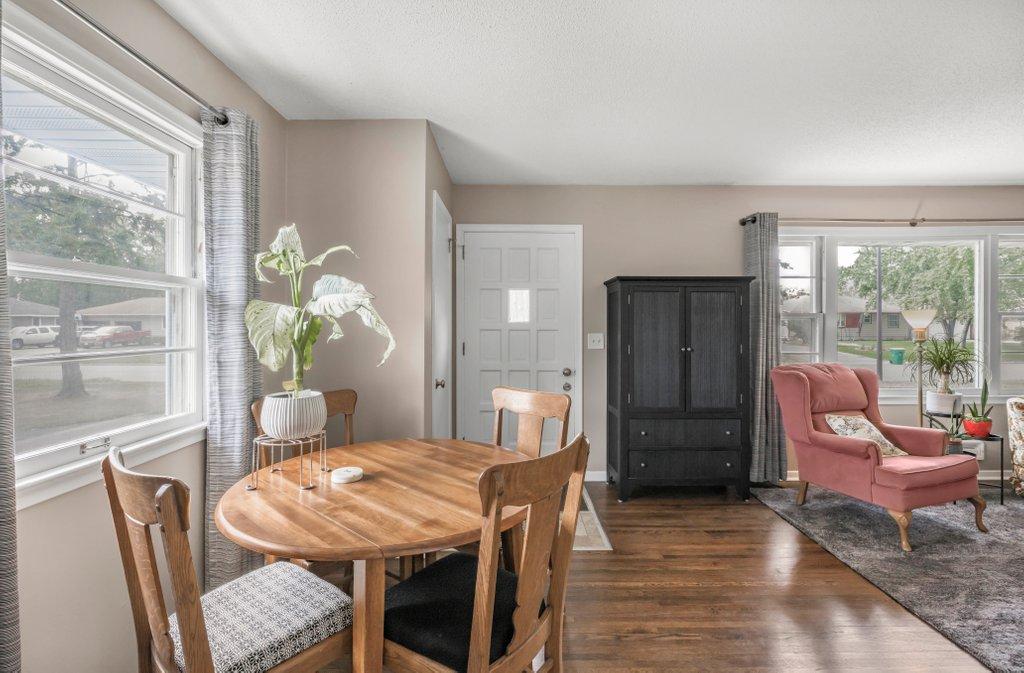 7208 Florida Ave N, Brooklyn Park, MN 55428