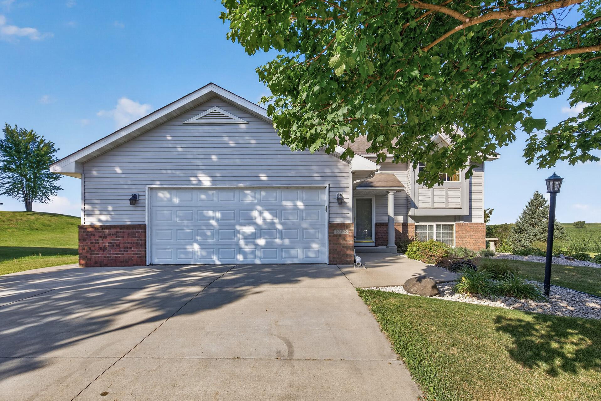 18978 Excalibur Trl, Farmington, MN 55024