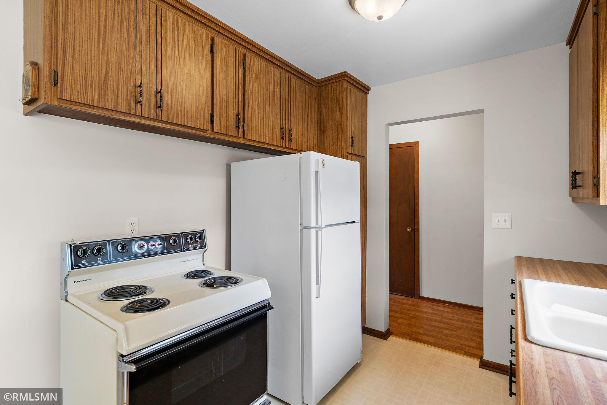 14590 Dallara Ave W, Rosemount, MN 55068