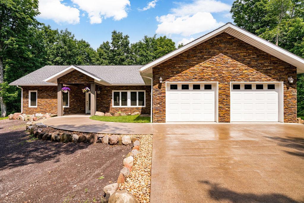 5669 W Park Hill Rd, Finland, MN 55603