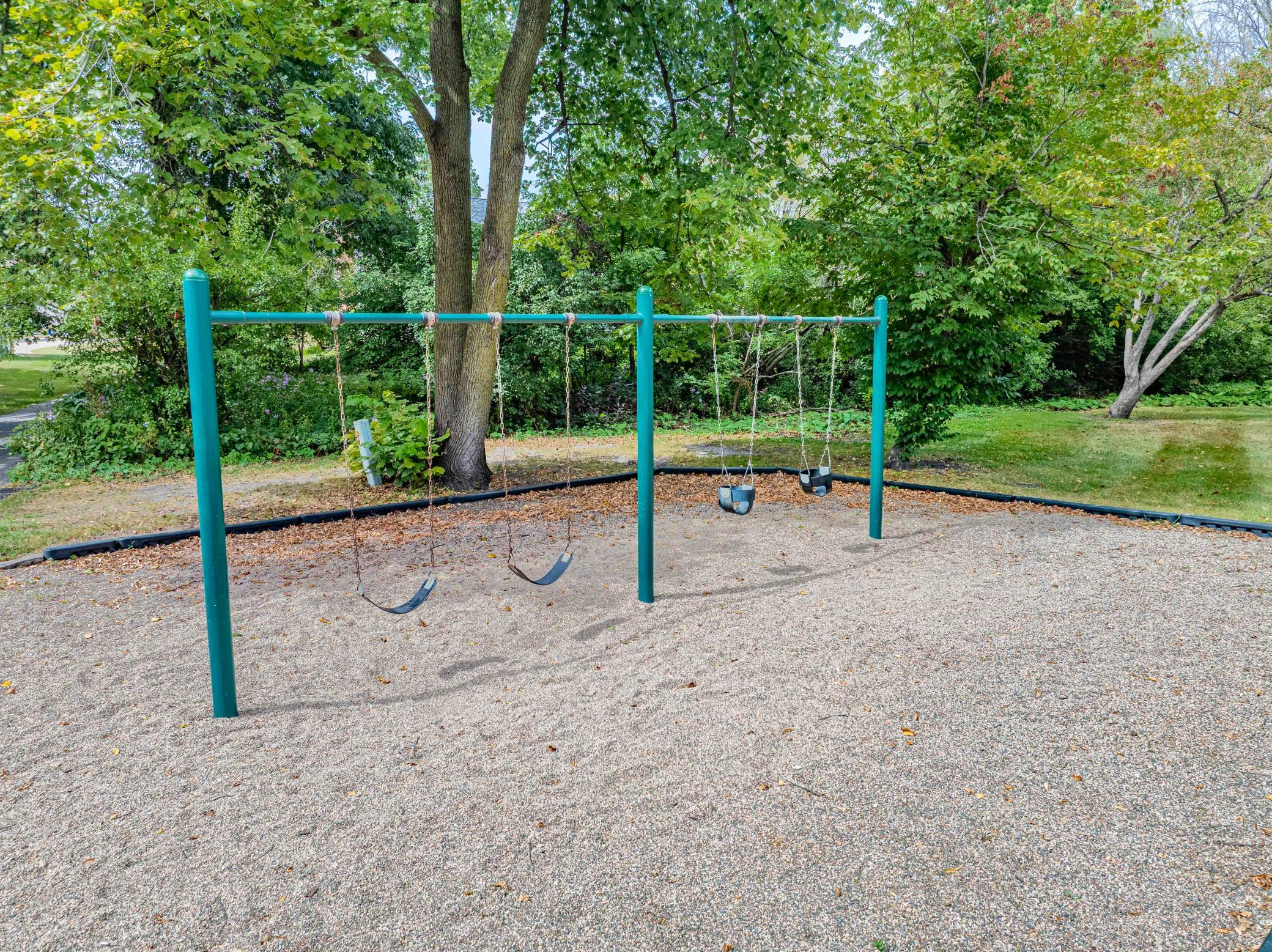 110105 Arboretum Way, Chaska, MN 55318