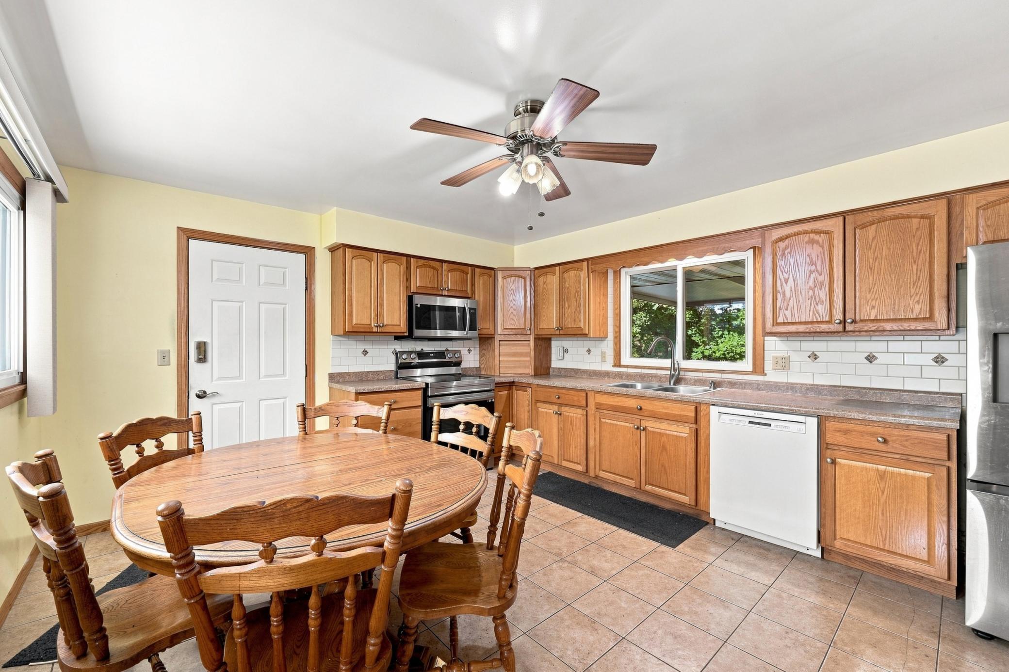 316 Riverside Ave S, Sartell, MN 56377