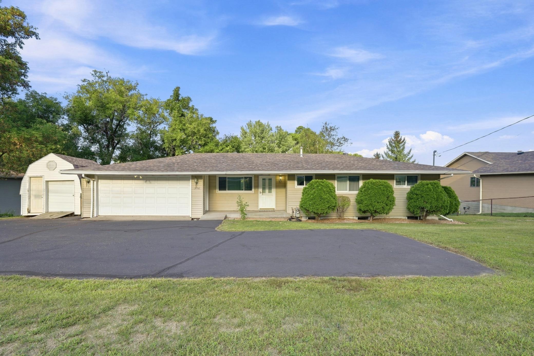 316 Riverside Ave S, Sartell, MN 56377