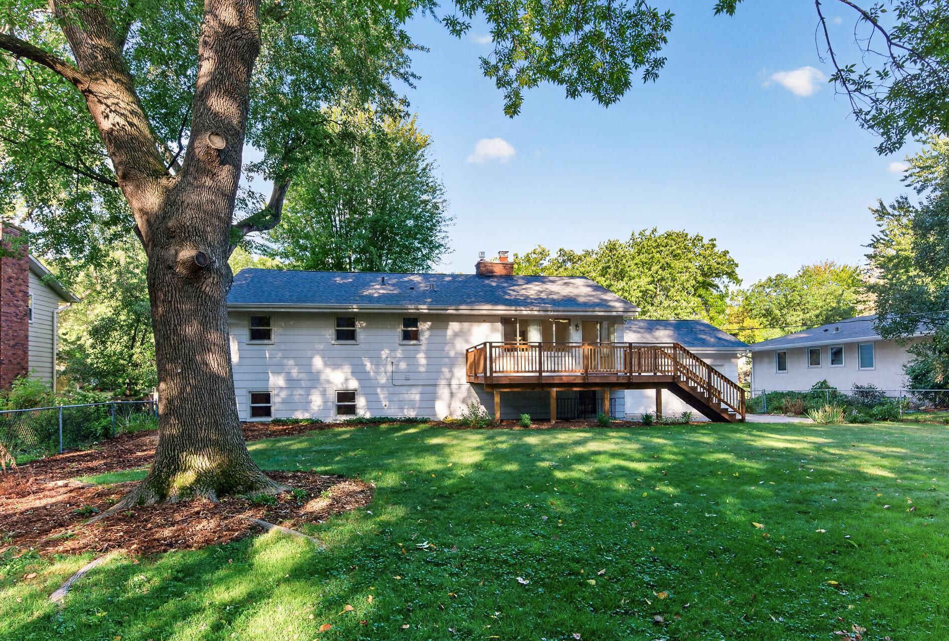 3435 Glen Oaks Ave, White Bear Lake, MN 55110