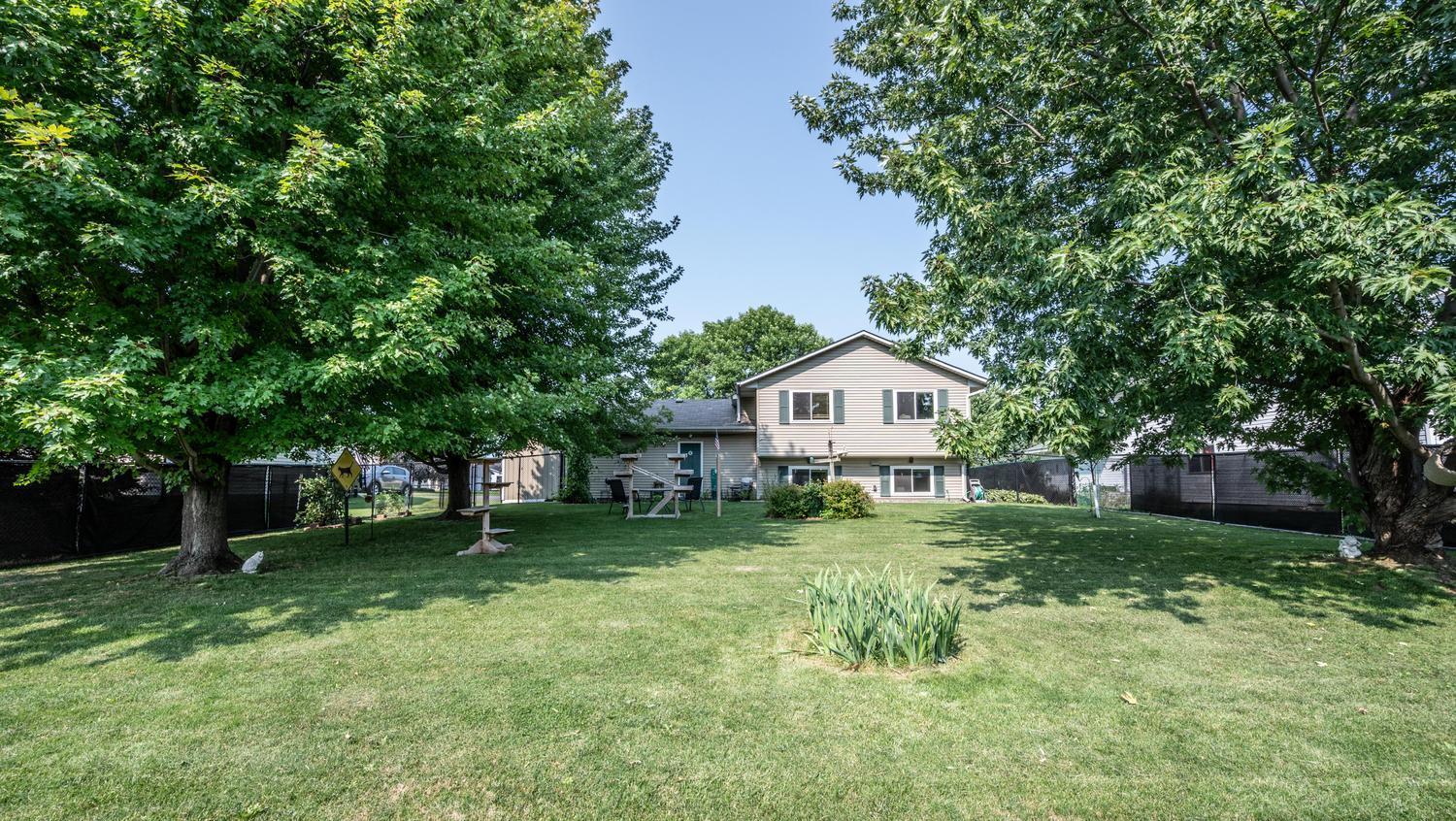 15288 Chokecherry Ave, Rosemount, MN 55068