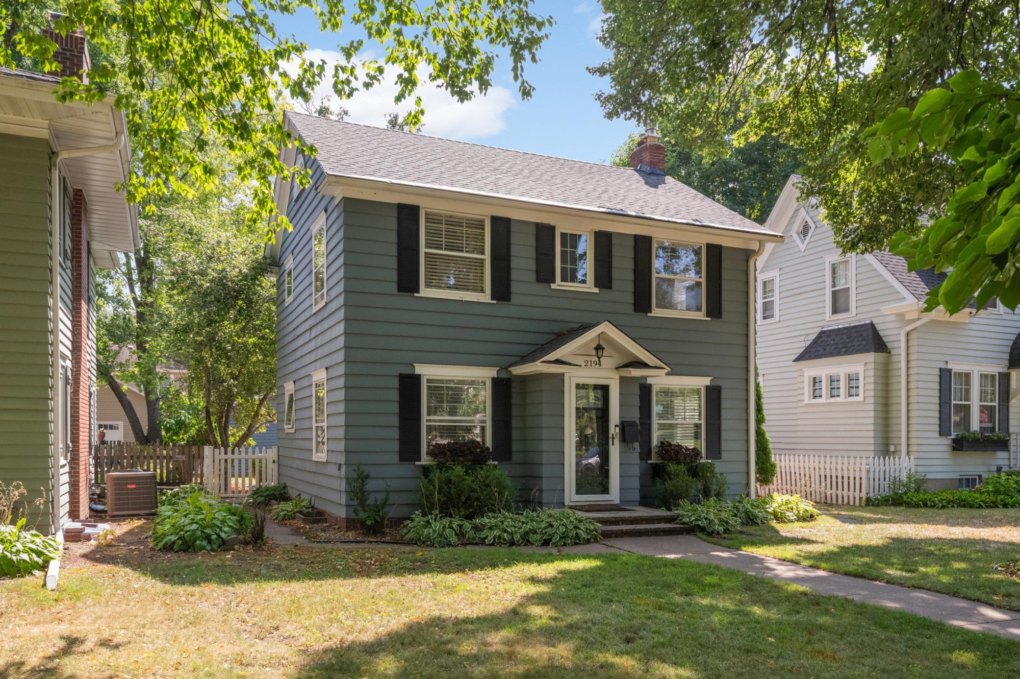 2194 Stanford Ave, Saint Paul, MN 55105