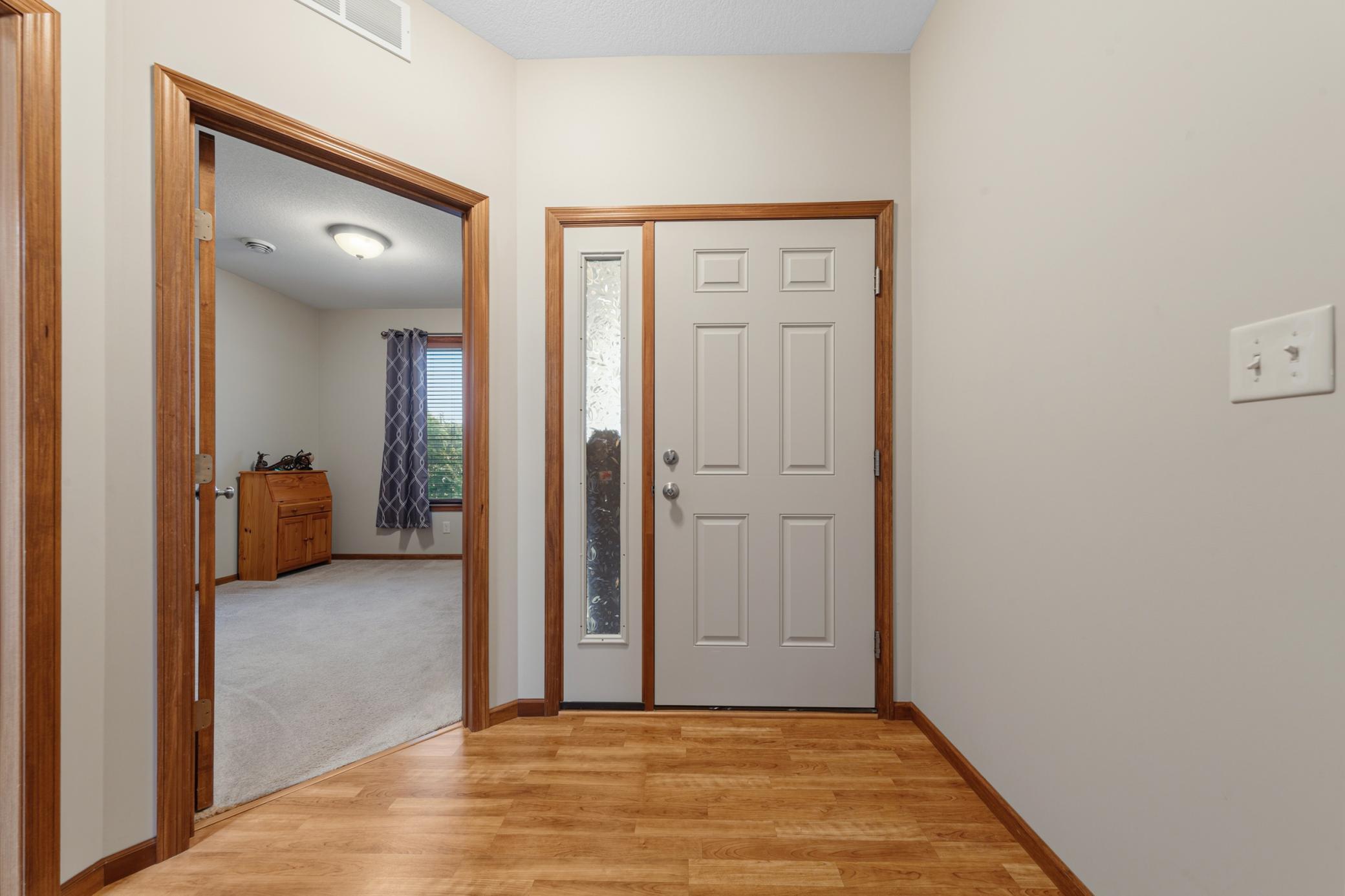 418 Buckshot Ct, Kenyon, MN 55946