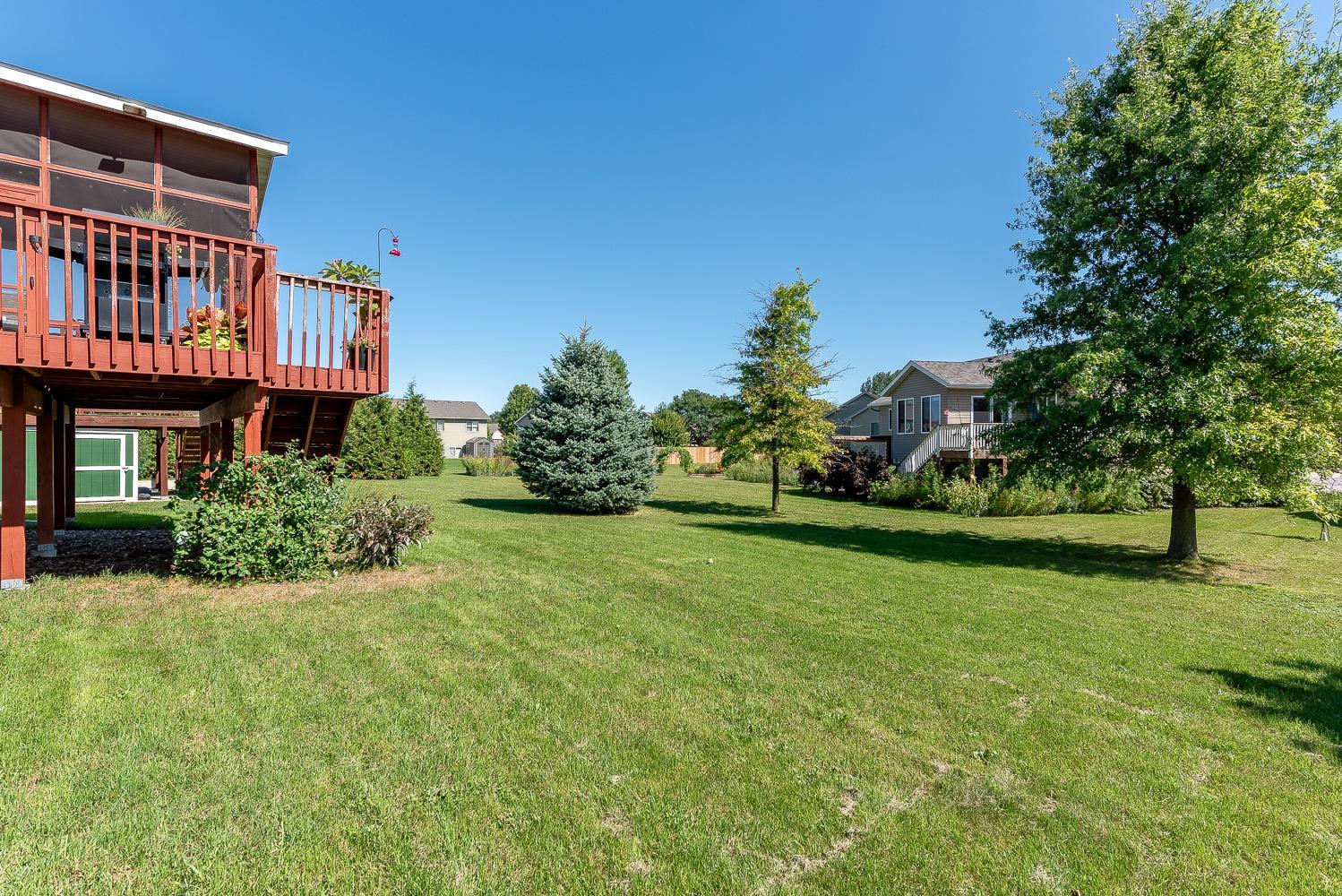 109 Pinehurst Dr, Mankato, MN 56001