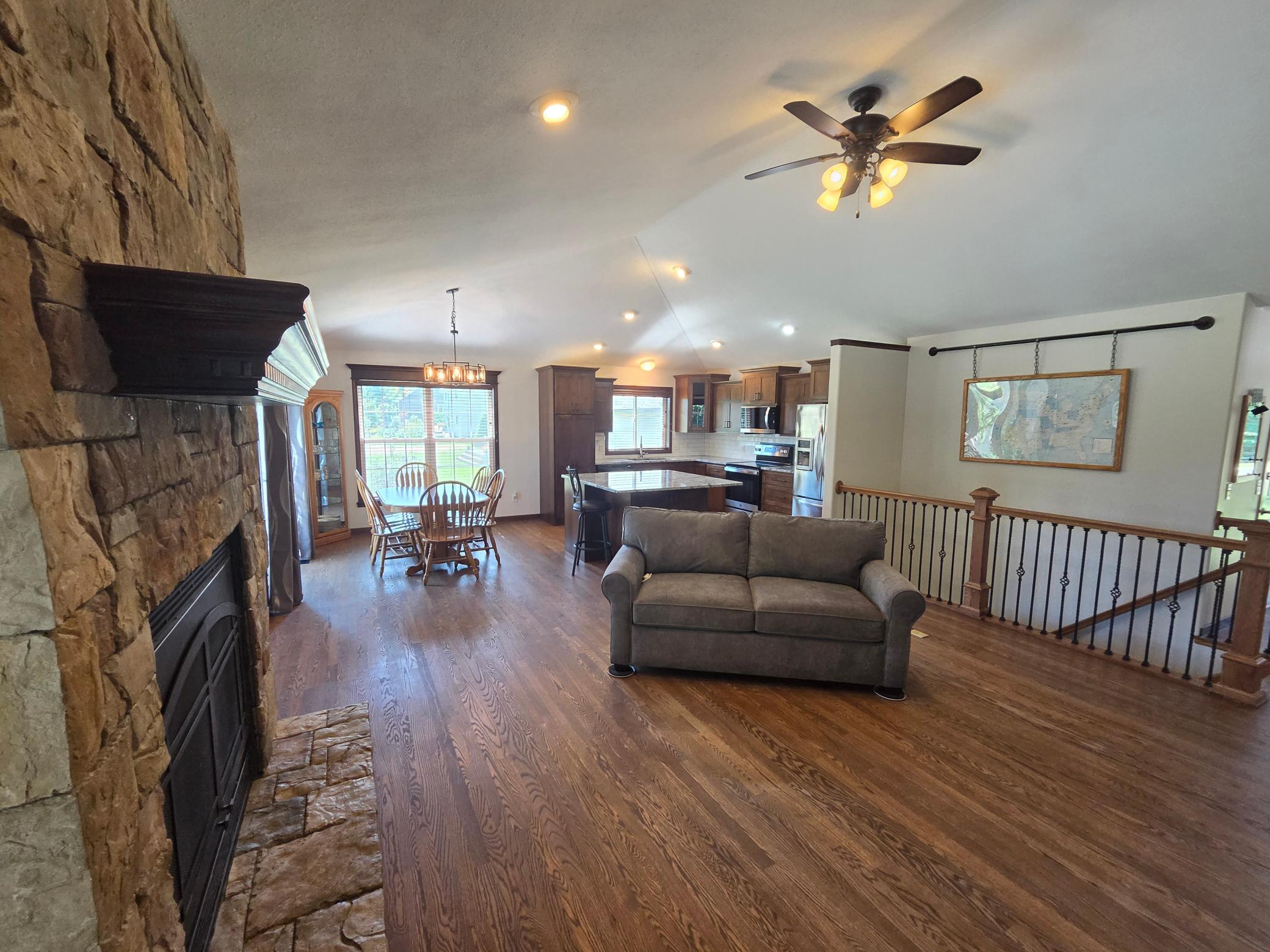 1816 Case Ln, Saint Cloud, MN 56303