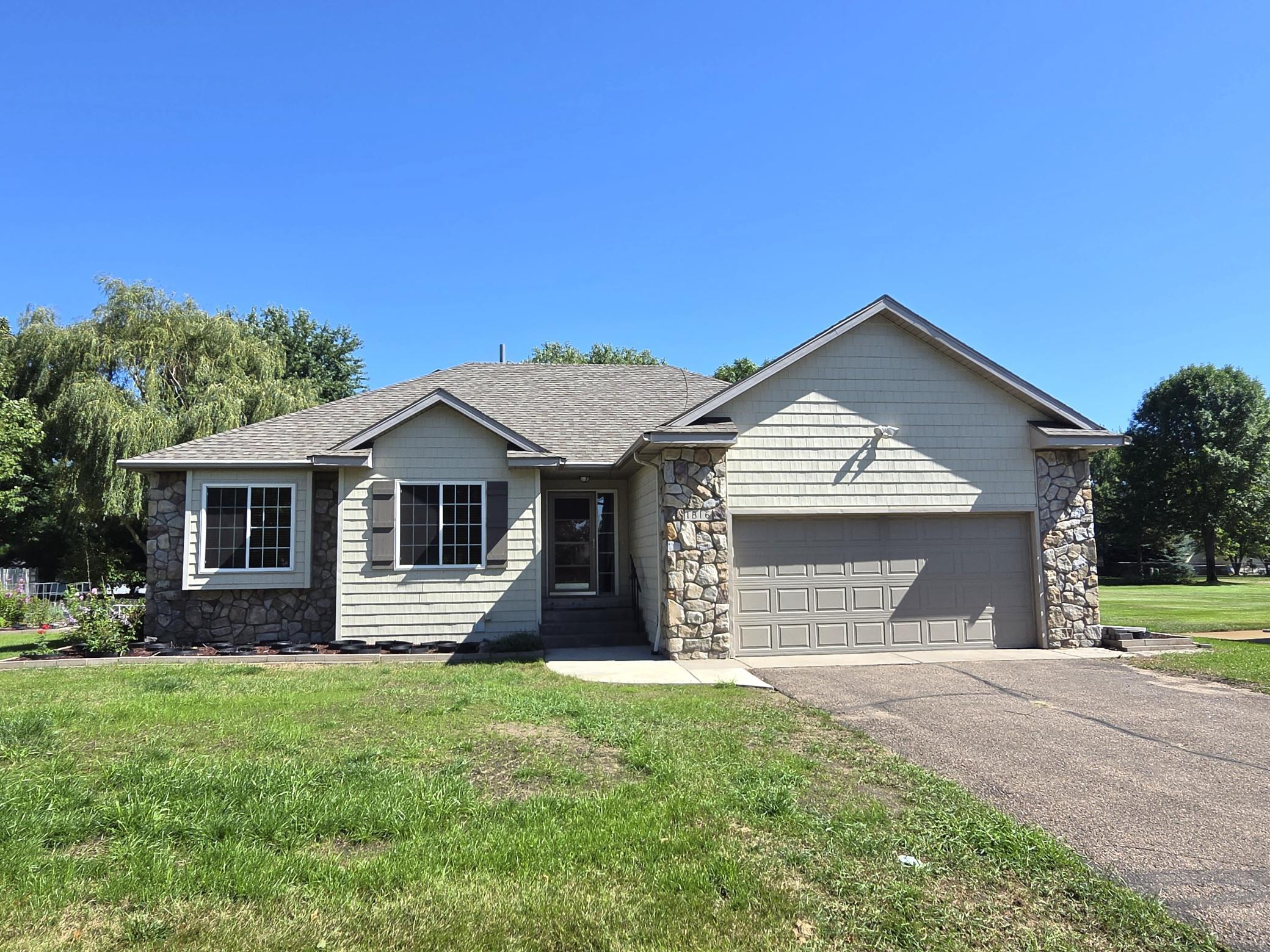 1816 Case Ln, Saint Cloud, MN 56303