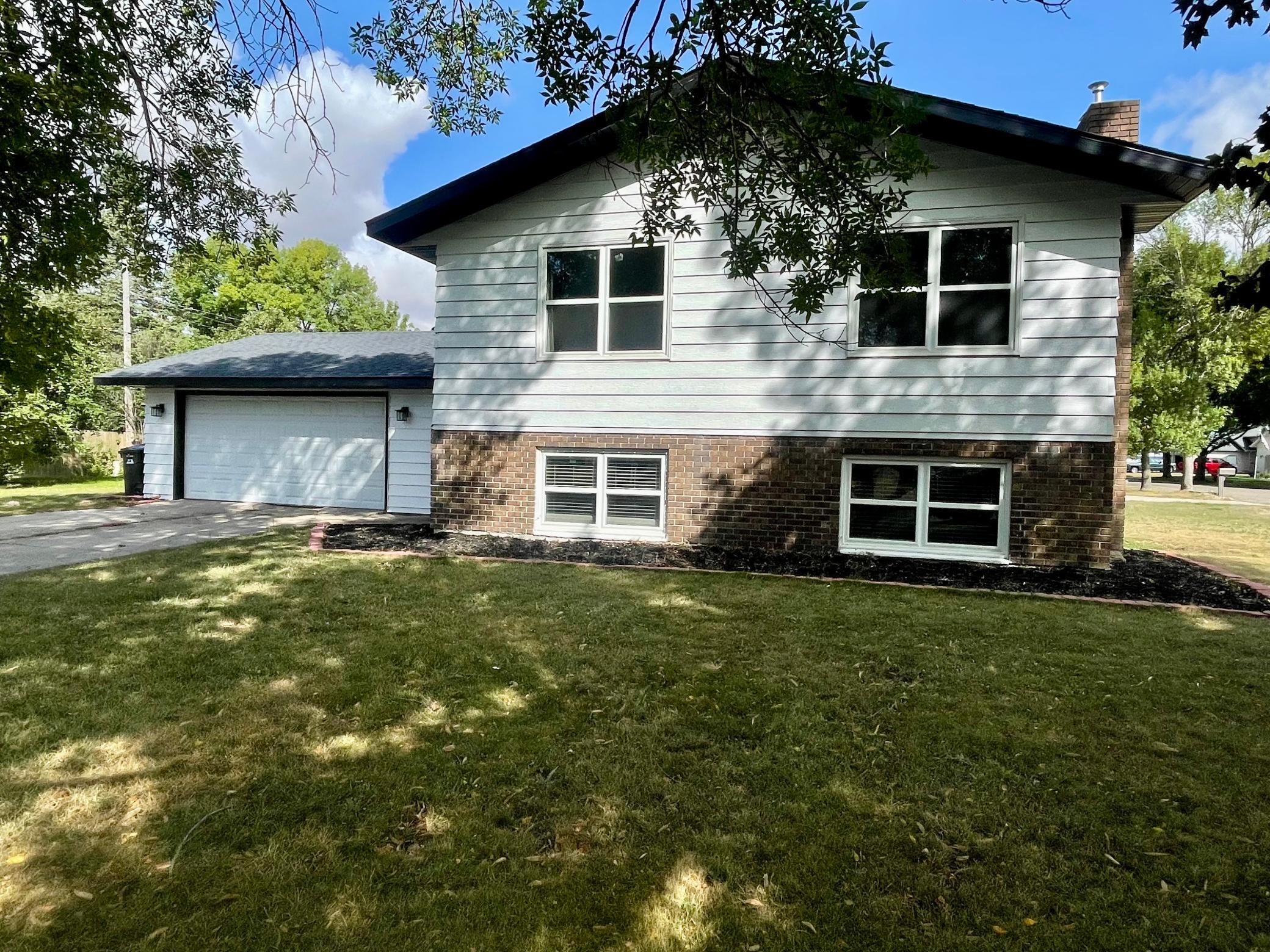 403 6th Ave NE, Dilworth, MN 56529