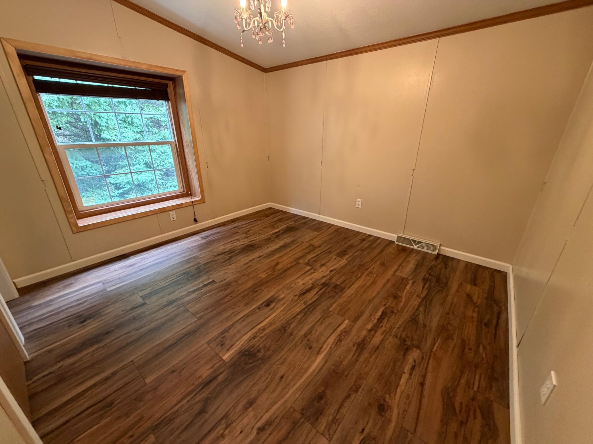 314 6th Ave SE, Baudette, MN 56623