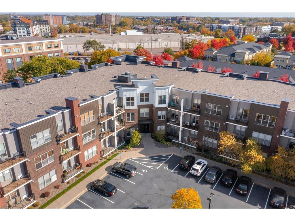3640 Wooddale Ave S #319, Saint Louis Park, MN 55416