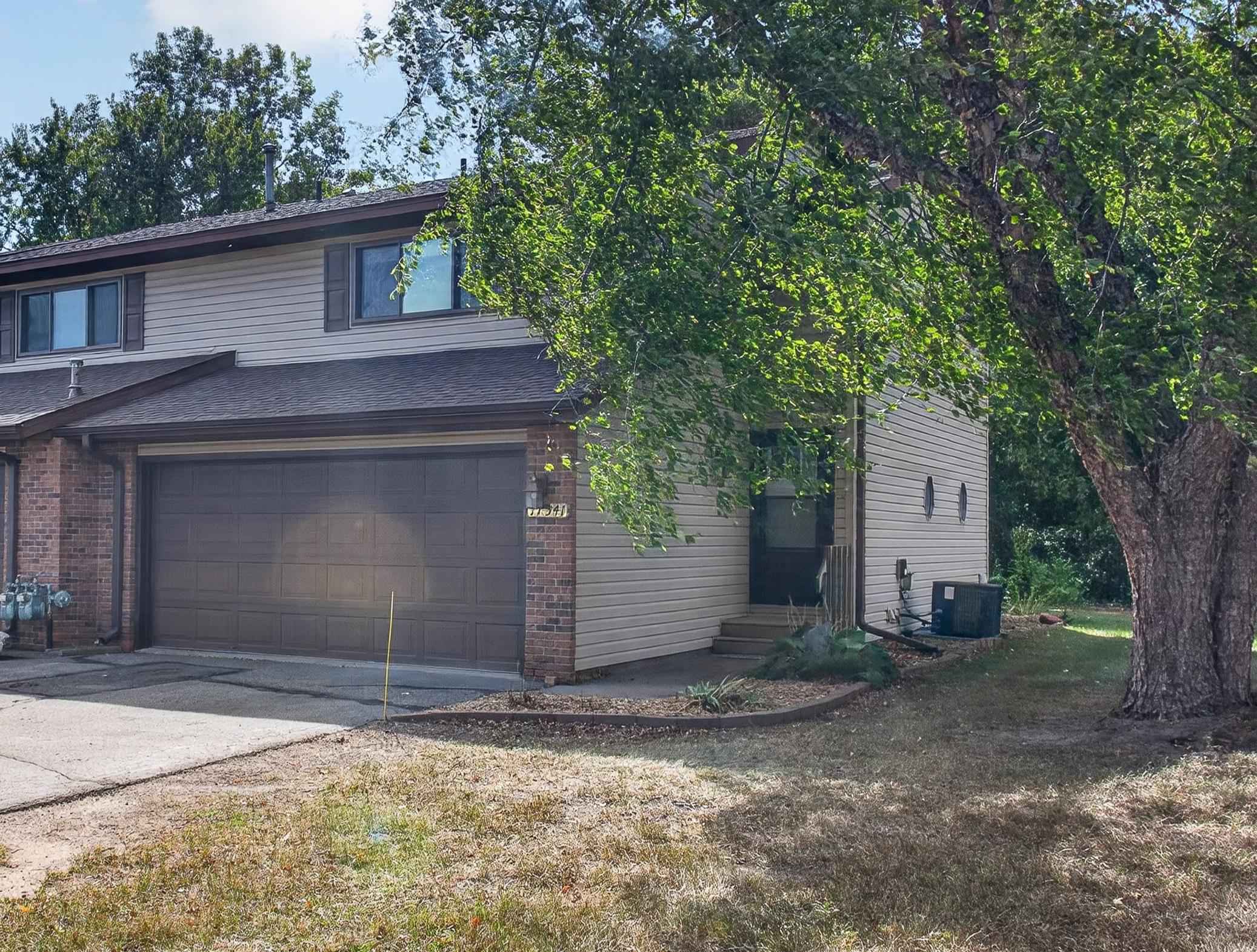 17541 Ionia Pa, Lakeville, MN 55044