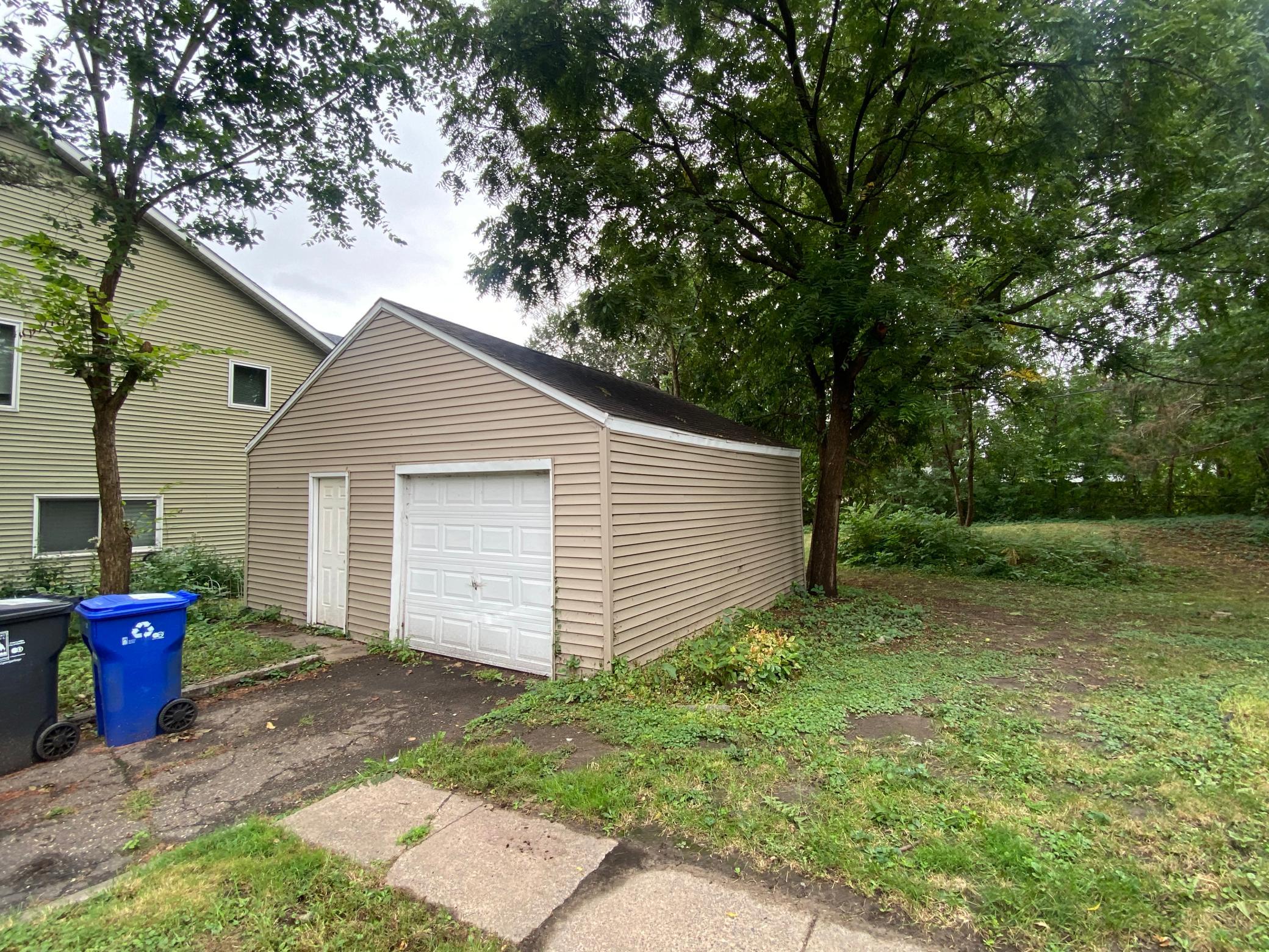 2200 Margaret St, Saint Paul, MN 55119