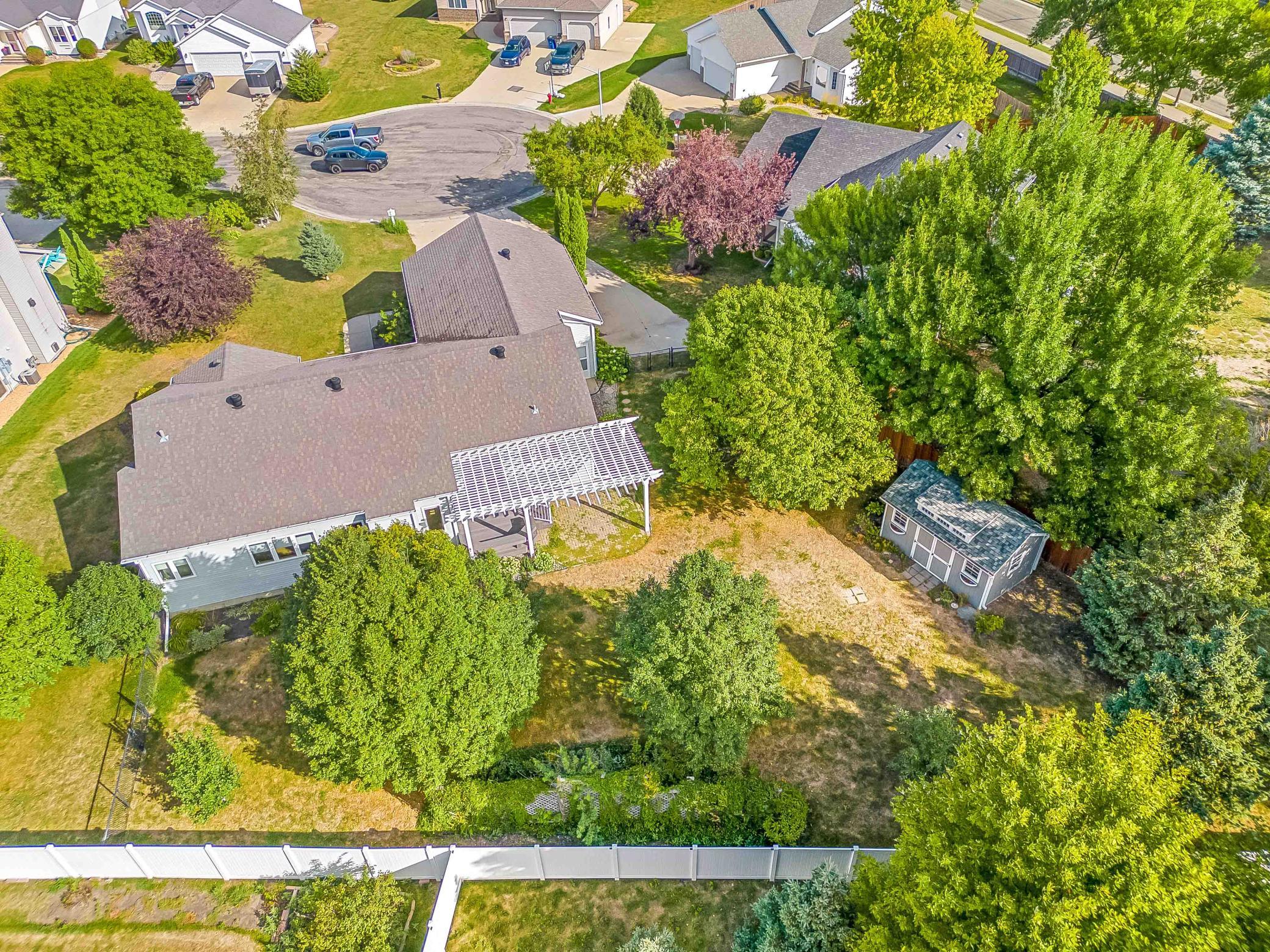 1928 33rd St S, Moorhead, MN 56560