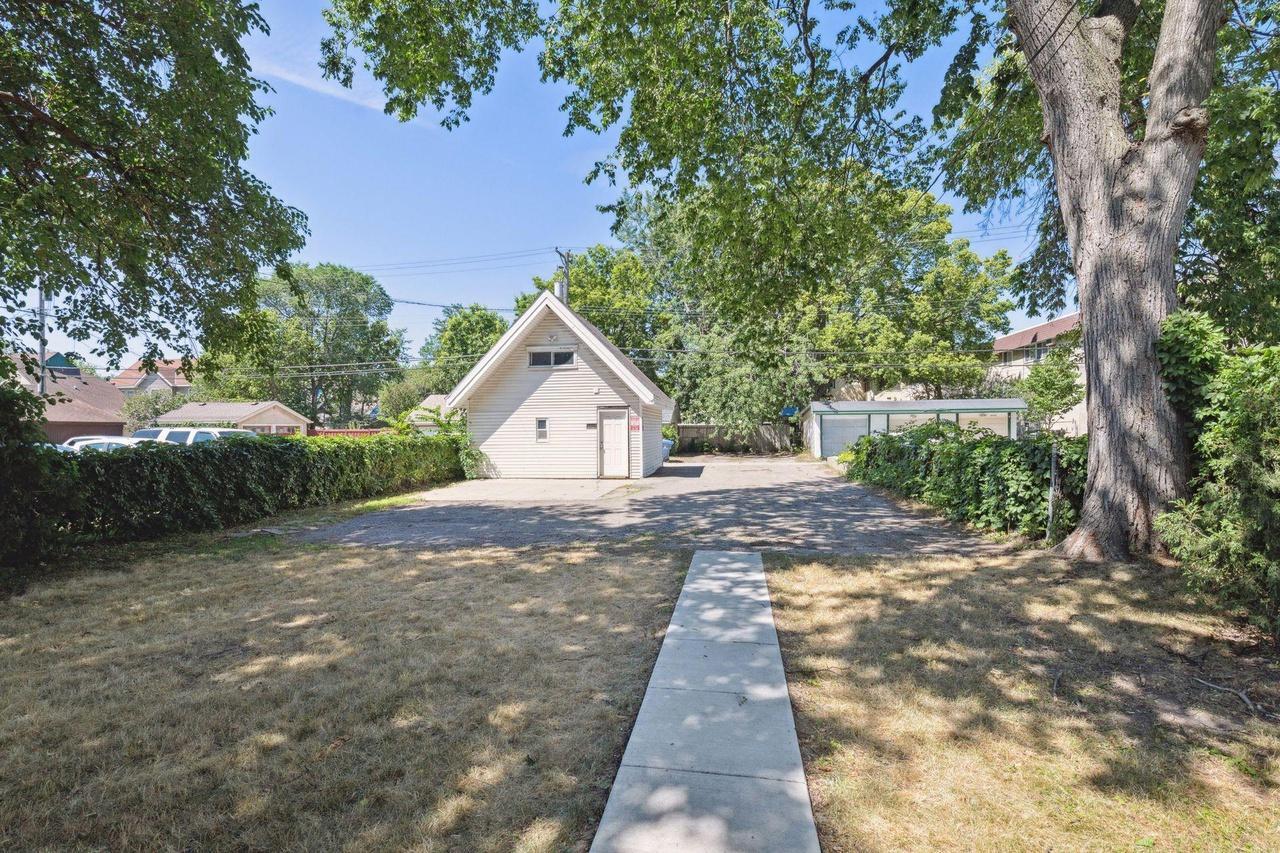 2732 Pillsbury Ave S, Minneapolis, MN 55408
