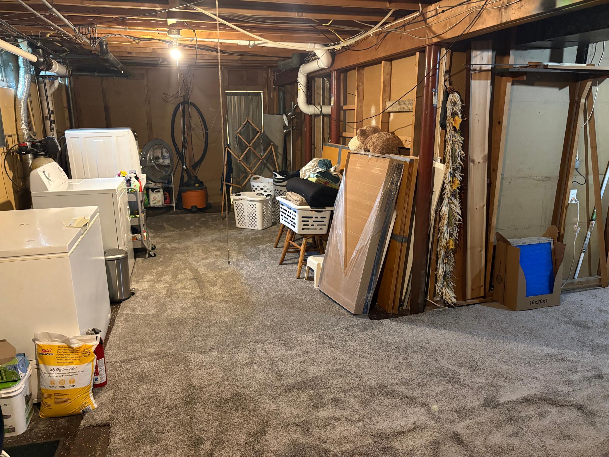 528 S 6th St, La Crescent, MN 55947