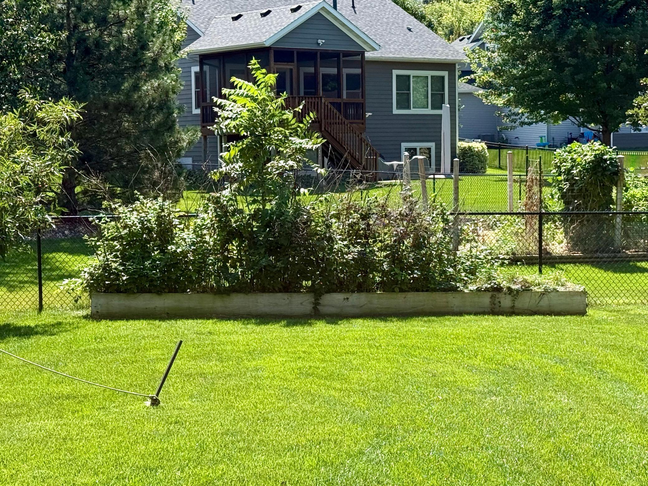 1614 Quie Ln, Northfield, MN 55057