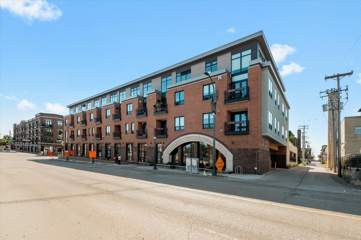 9 W Franklin Ave #314, Minneapolis, MN 55404