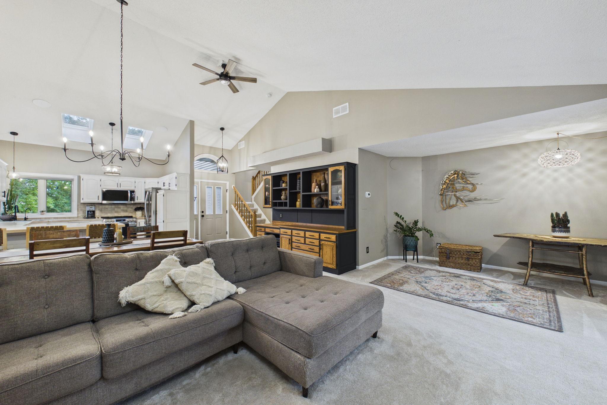 3680 Widgeon Way, Eagan, MN 55123