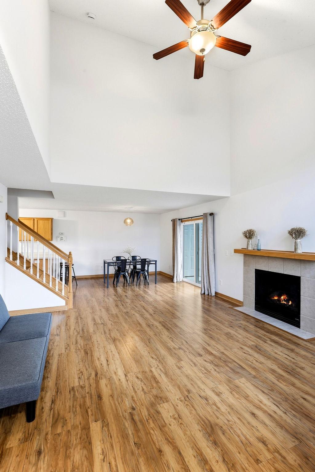2481 Yellowstone Dr #104, Hastings, MN 55033