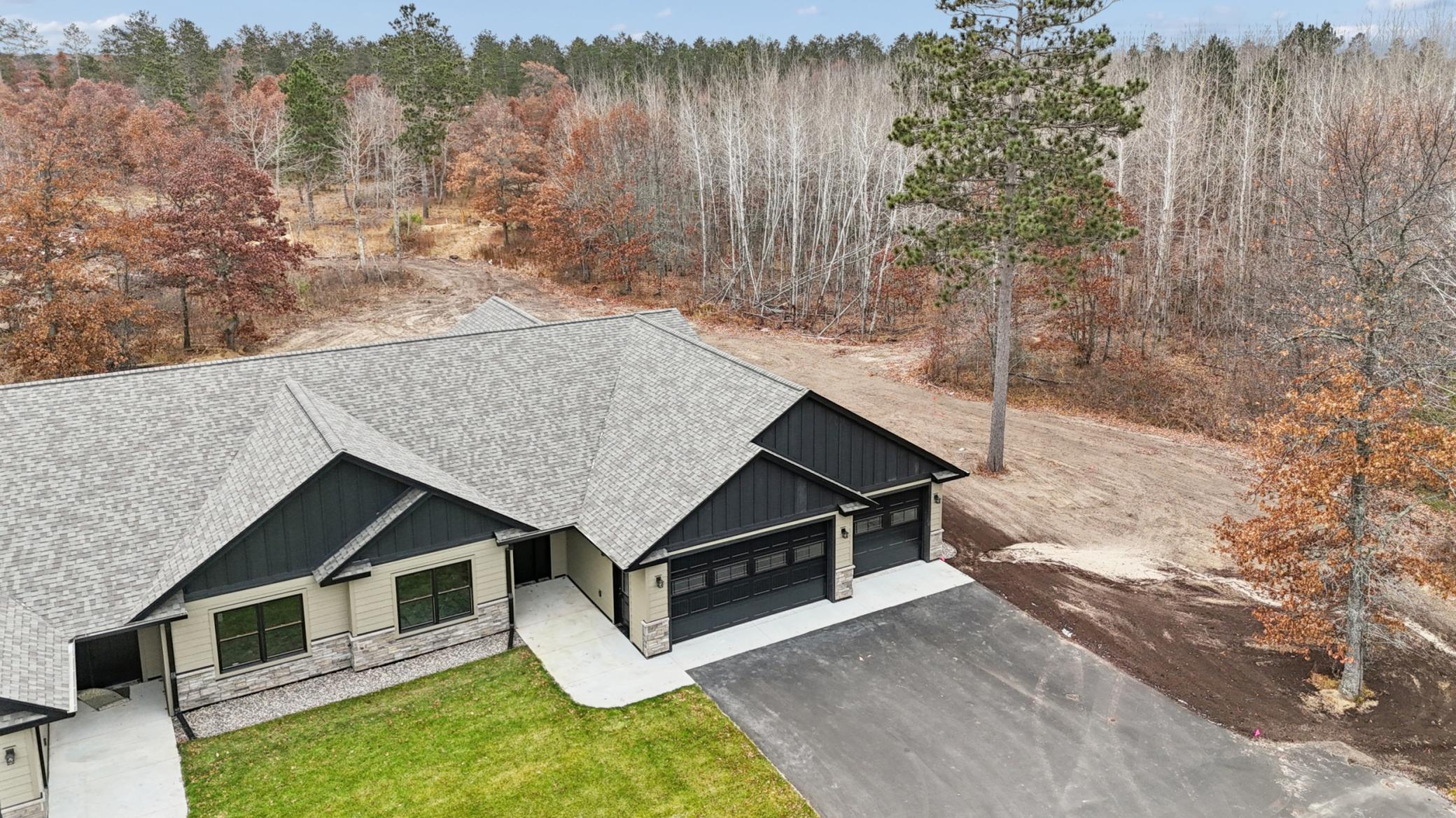 16836 Piper Ln, Brainerd, MN 56401