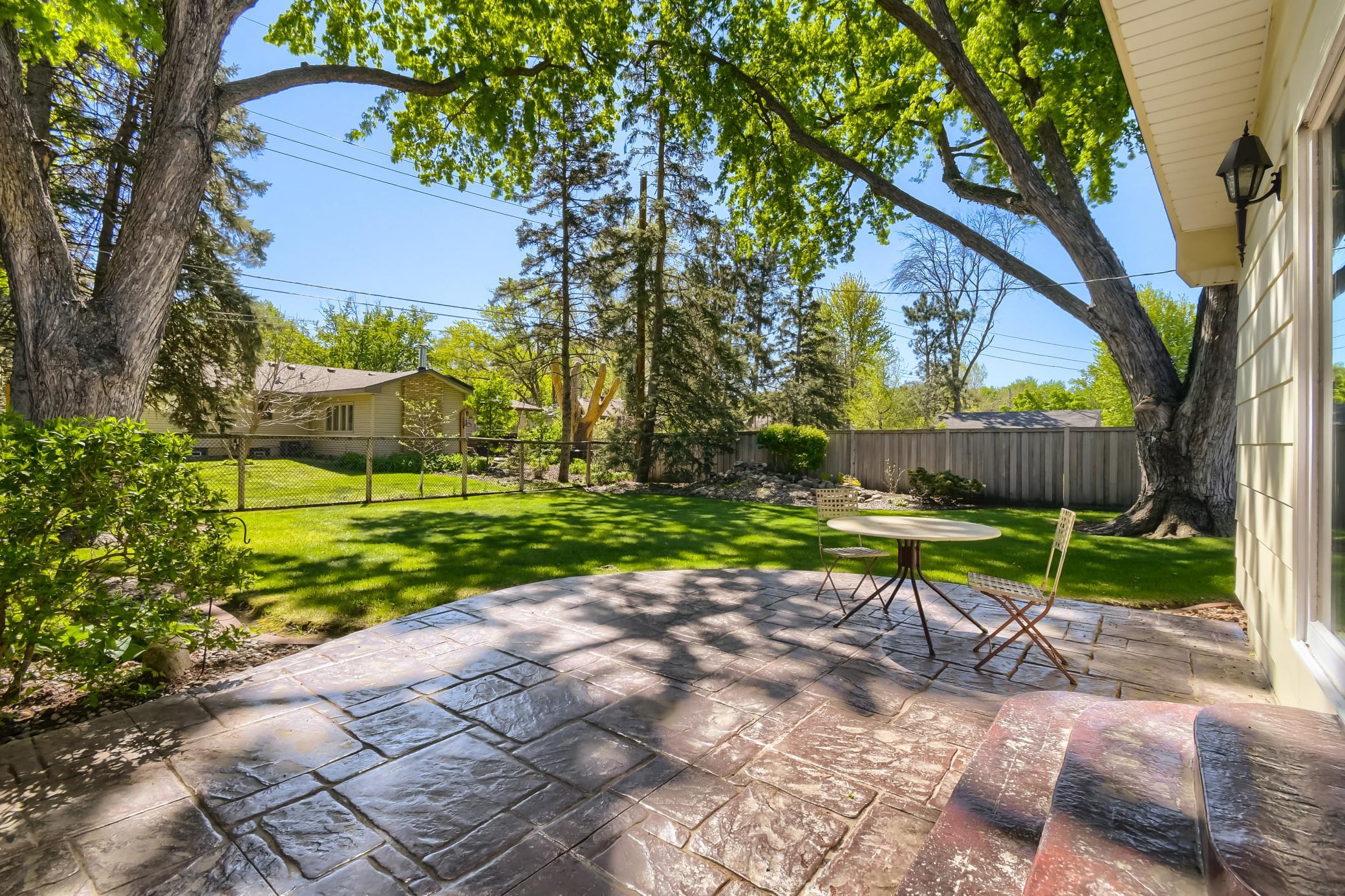 6575 Monroe St NE, Fridley, MN 55432