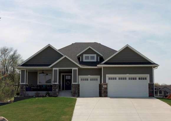1507 Quie Ln, Northfield, MN 55057