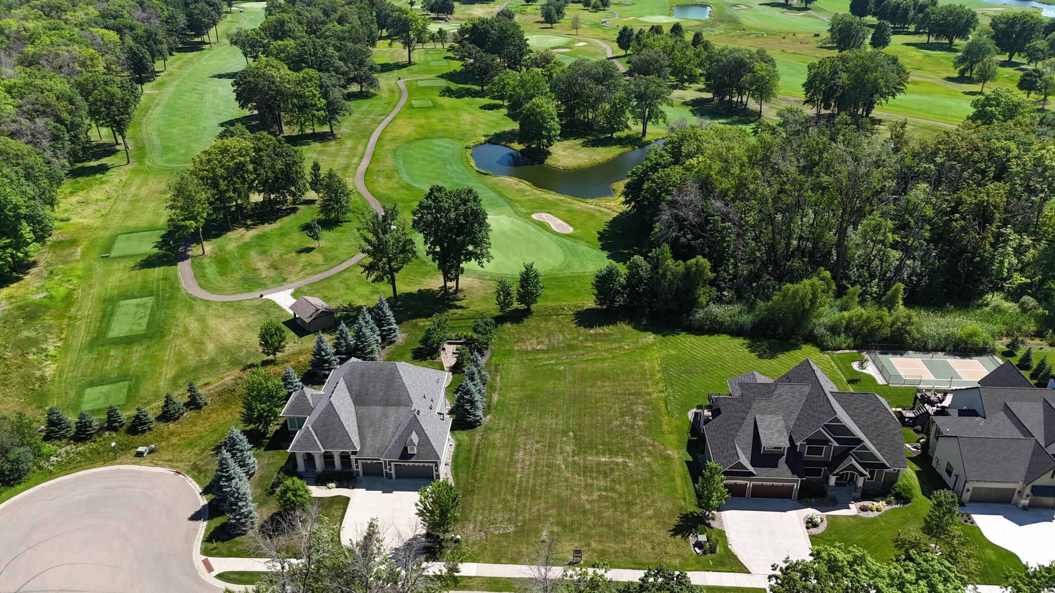 659 Shawnee Woods Rd, Medina, MN 55340