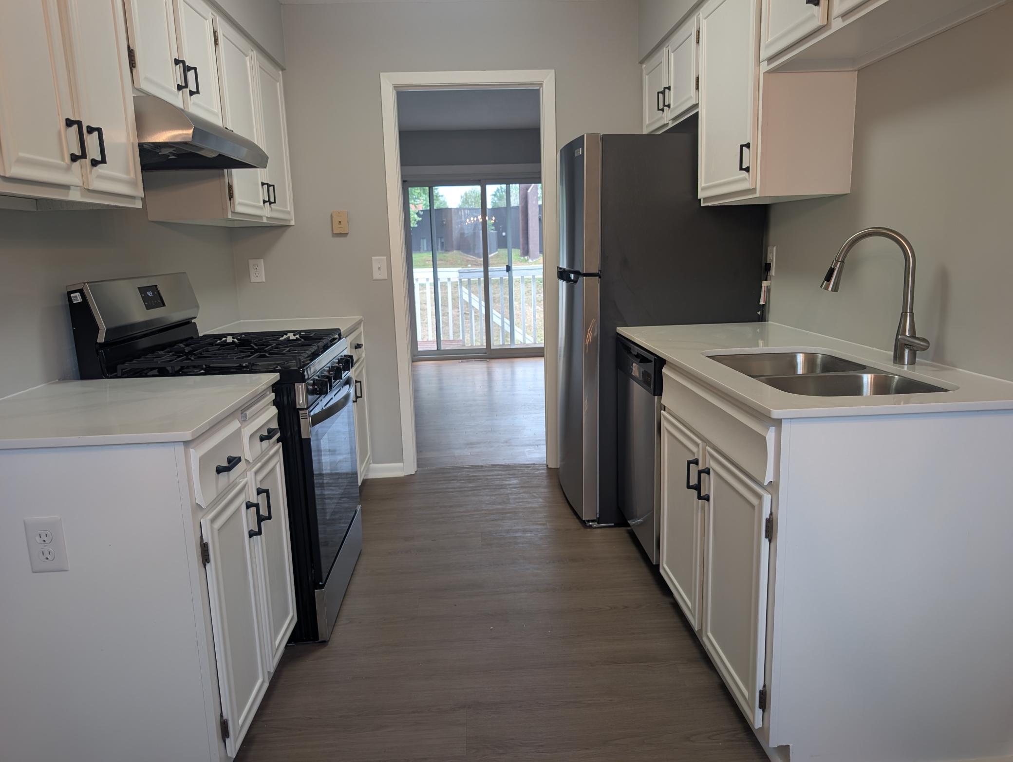 7427 143rd Street Ct, Apple Valley, MN 55124