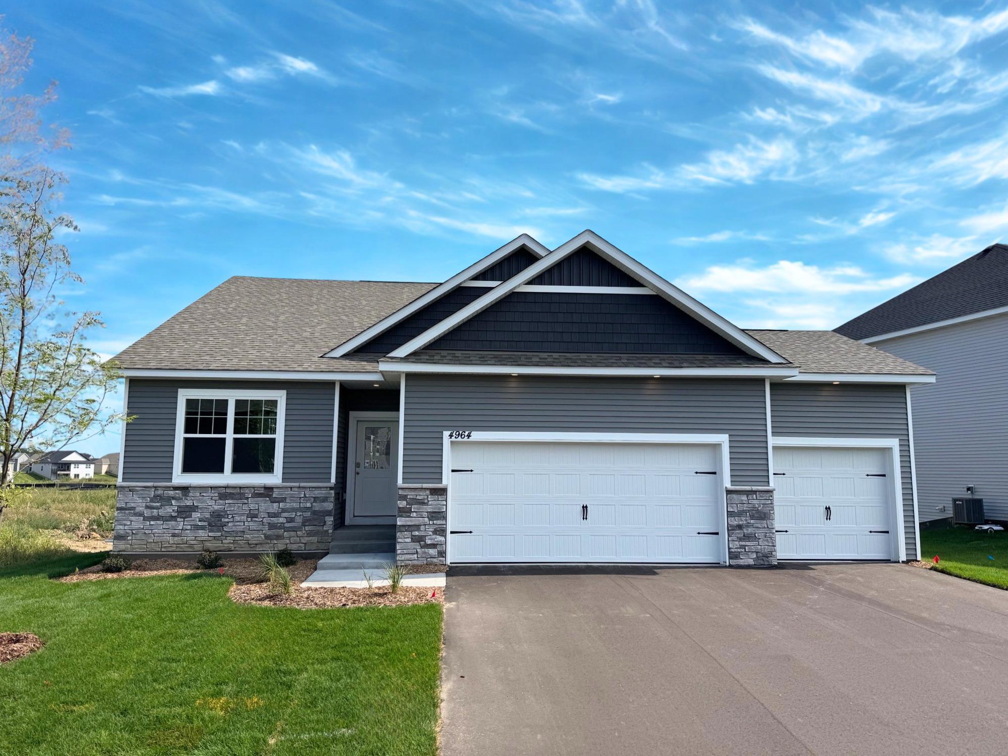 4964 Jamocha Ave NE, Saint Michael, MN 55376