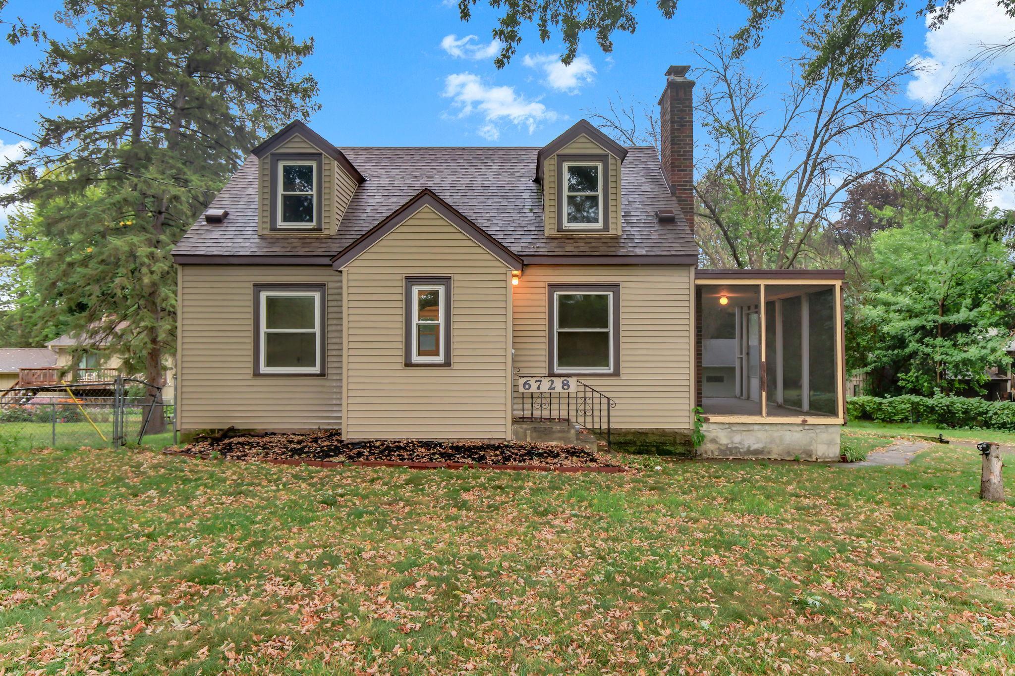 6728 W River Rd, Brooklyn Center, MN 55430